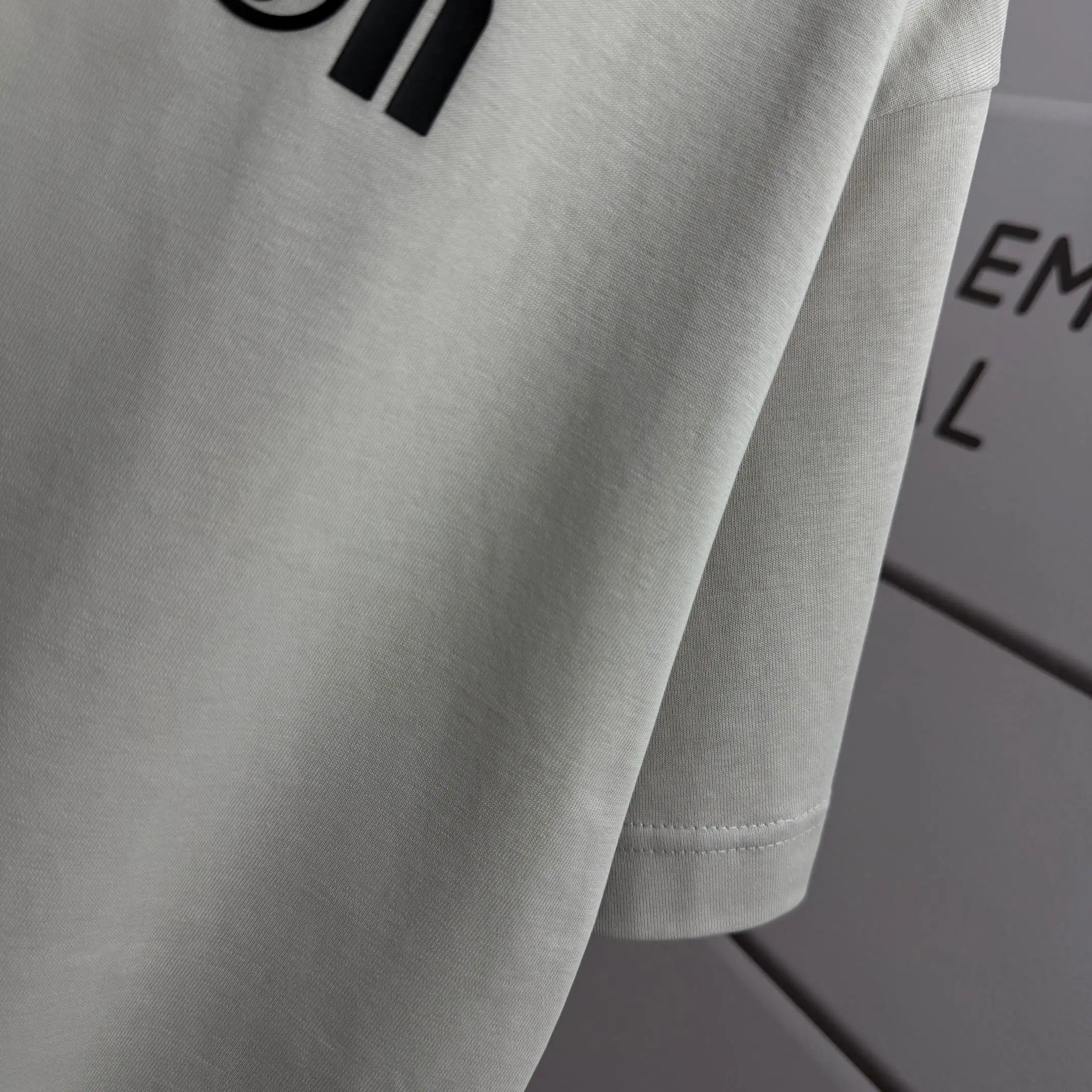 LV Logo Silicone Print Cotton T-Shirt D14015130 — view 6
