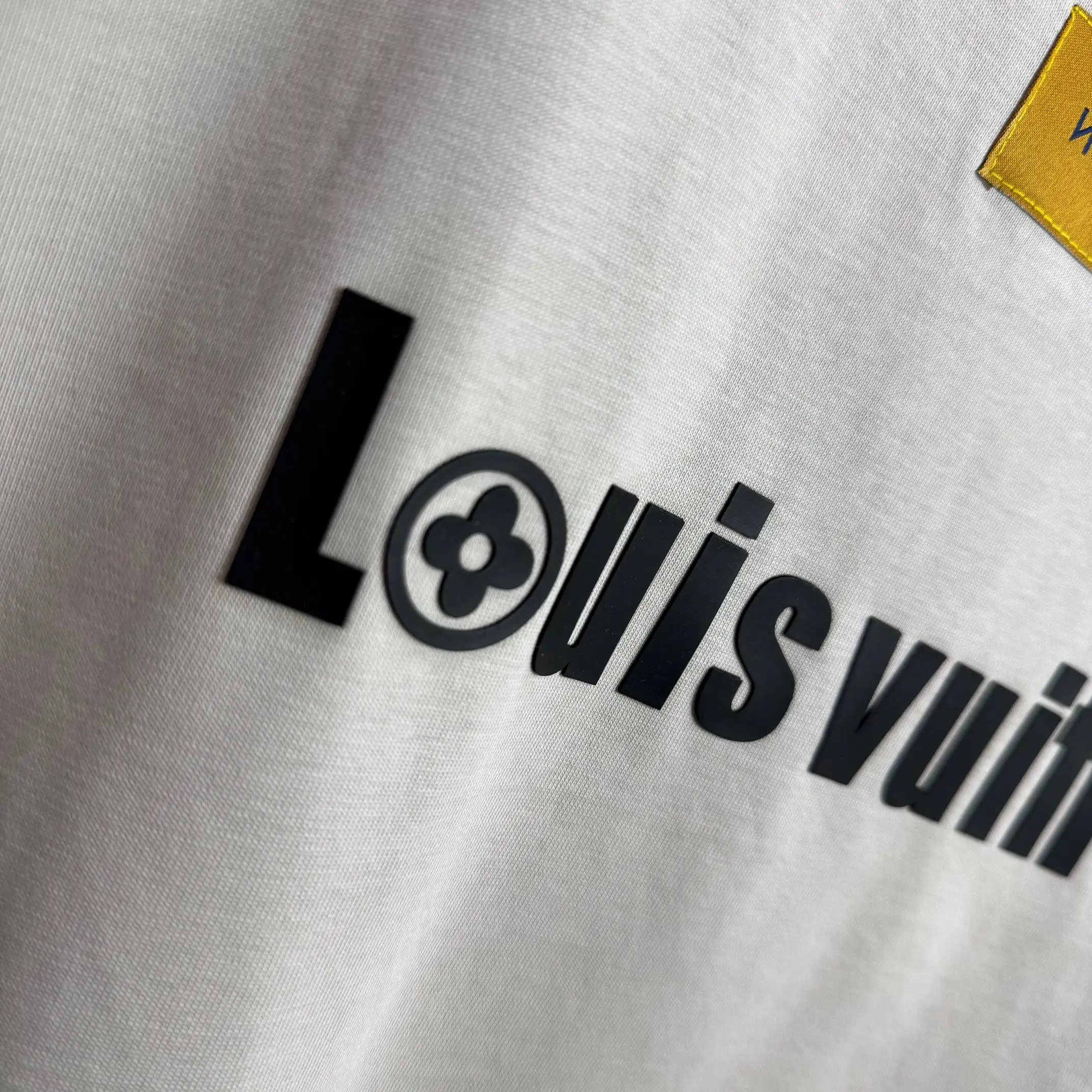 LV Logo Silicone Print Cotton T-Shirt D14015130 — view 7