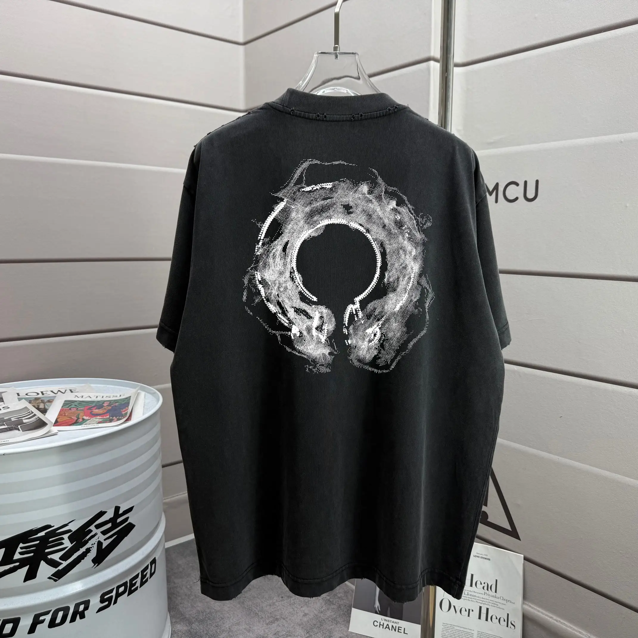 Washed Distressed Graphic T-Shirt D14015195