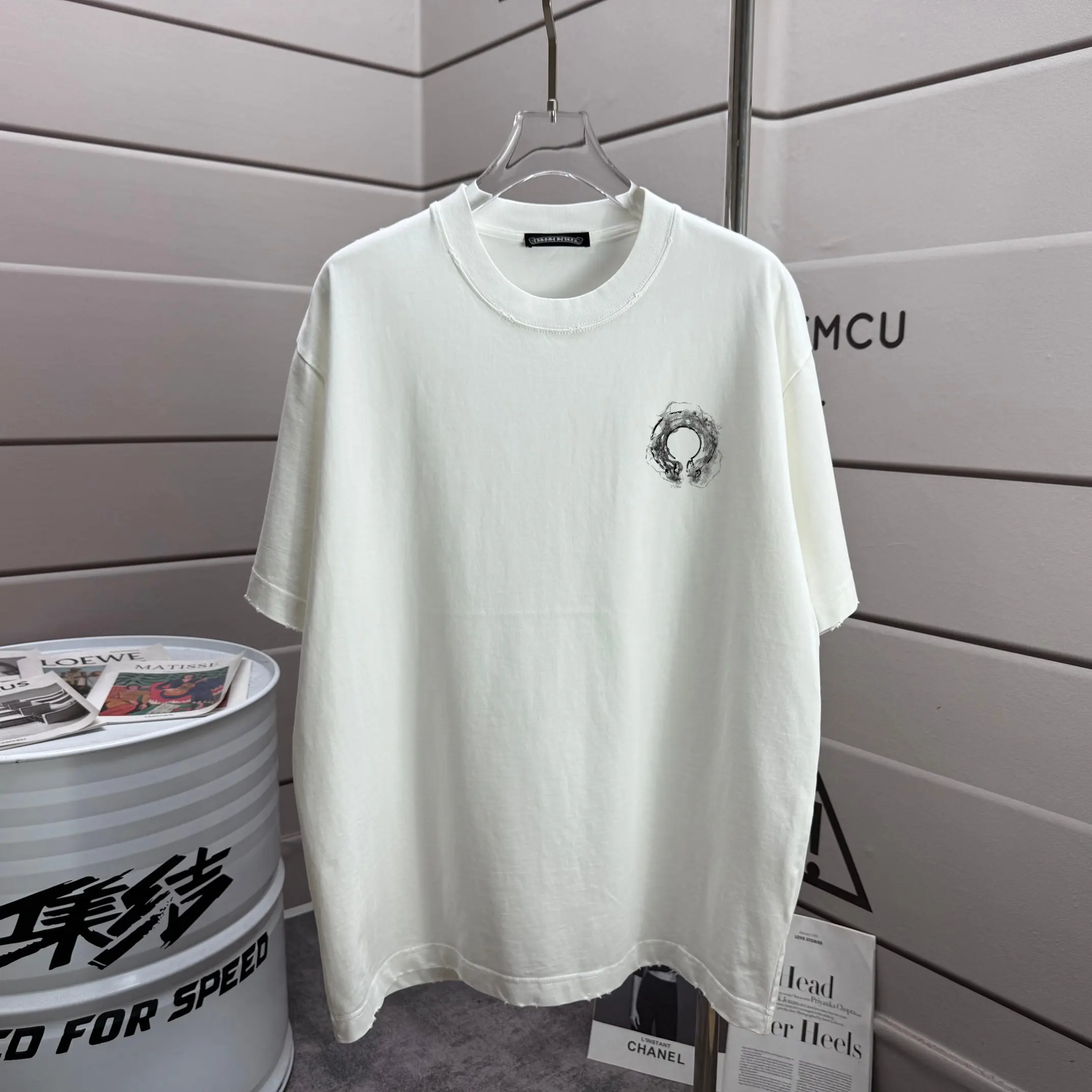 Distressed Graphic Print Cotton T-Shirt D14015196 — view 2