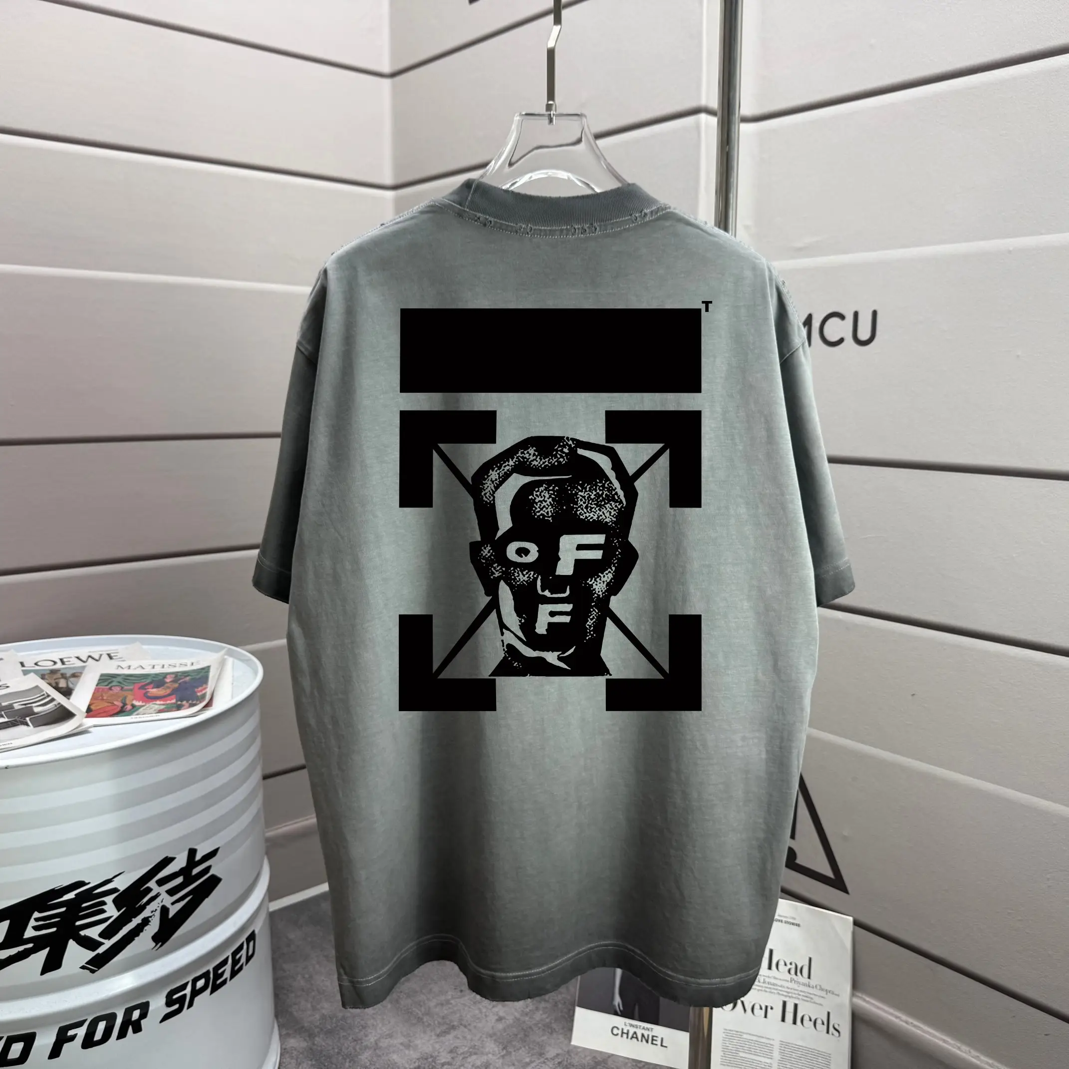 Distressed Washed Cotton Graphic T-Shirt D14015225