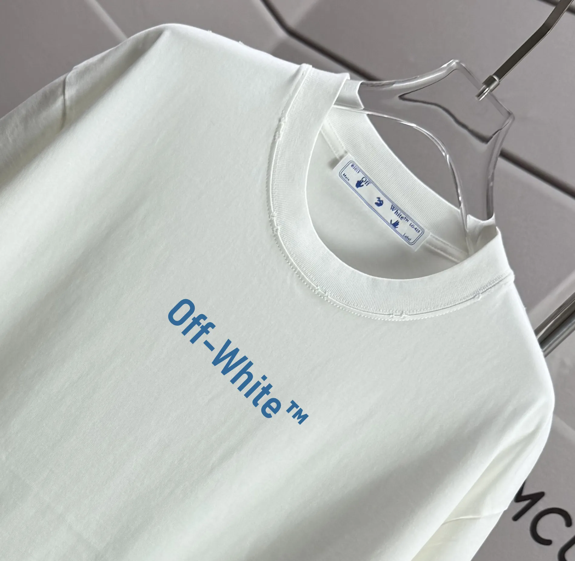 Arrows Logo Distressed Cotton T-Shirt D14015220 — view 3