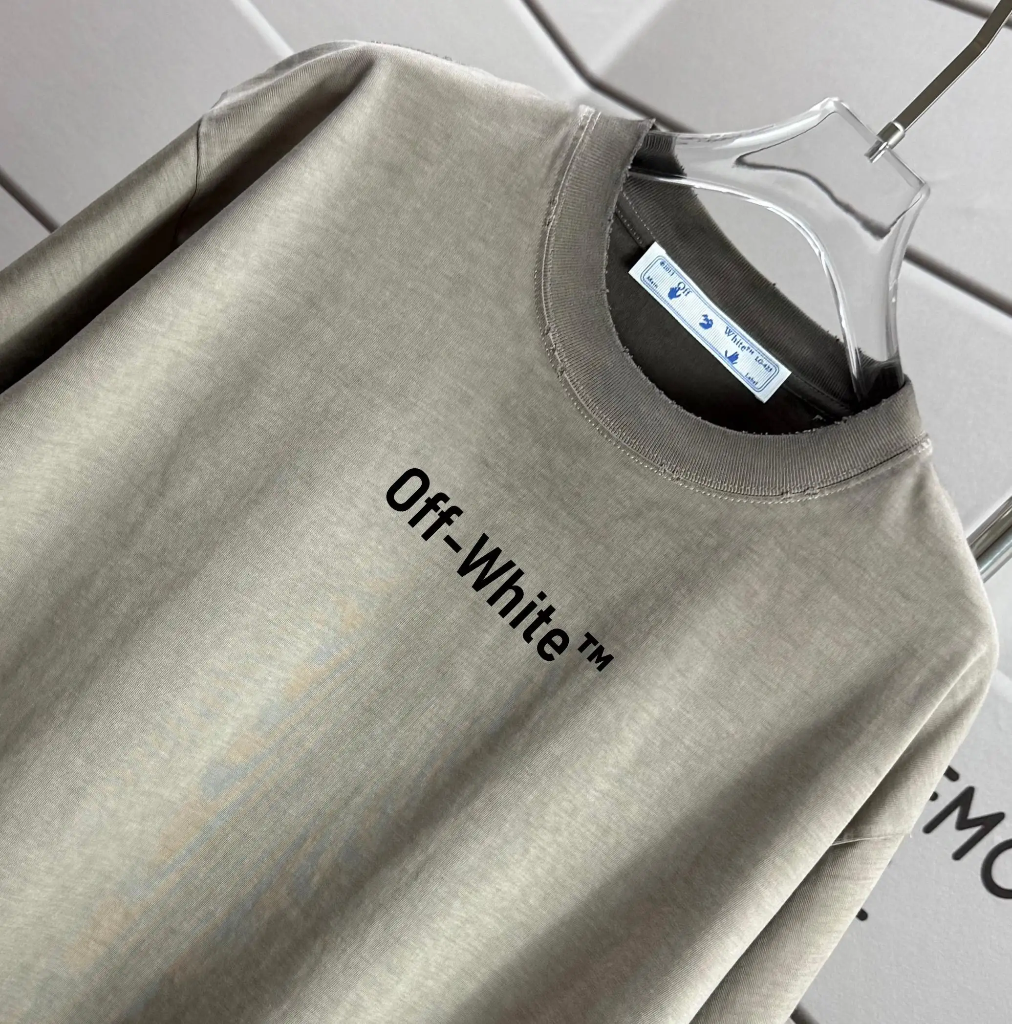 Distressed Graphic Print Cotton T-Shirt D14015226 — view 3