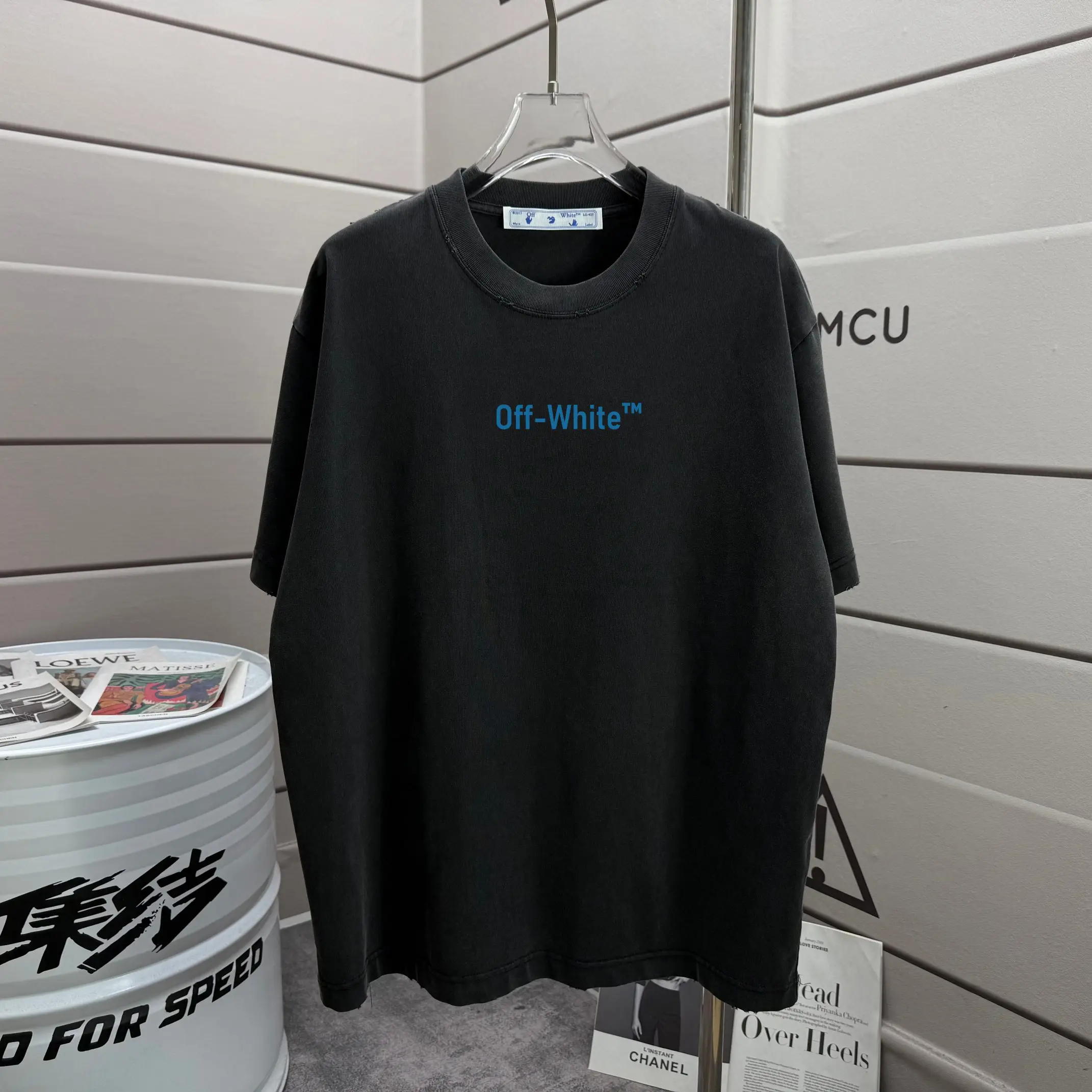 Arrows Logo Distressed Washed Cotton T-Shirt D14015219 — view 2