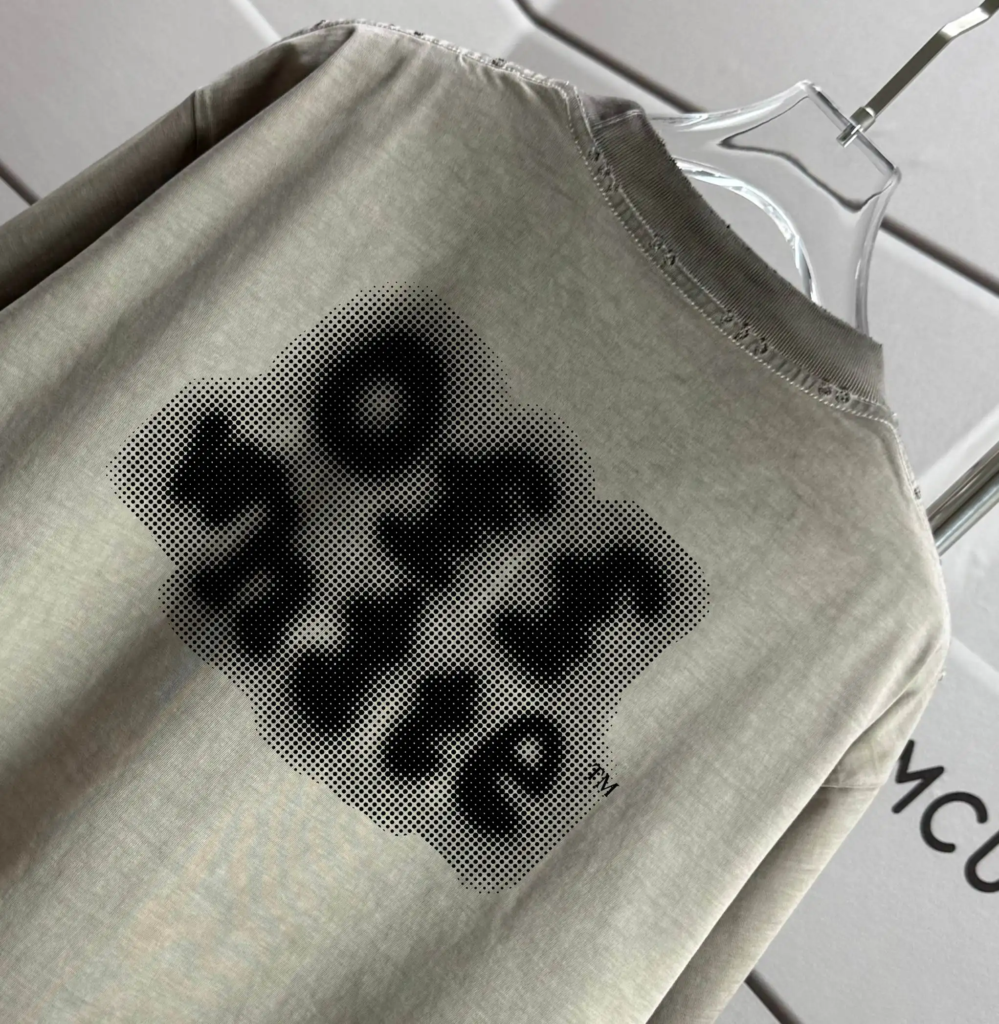Distressed Logo-Print Cotton T-Shirt D14012172 — view 3
