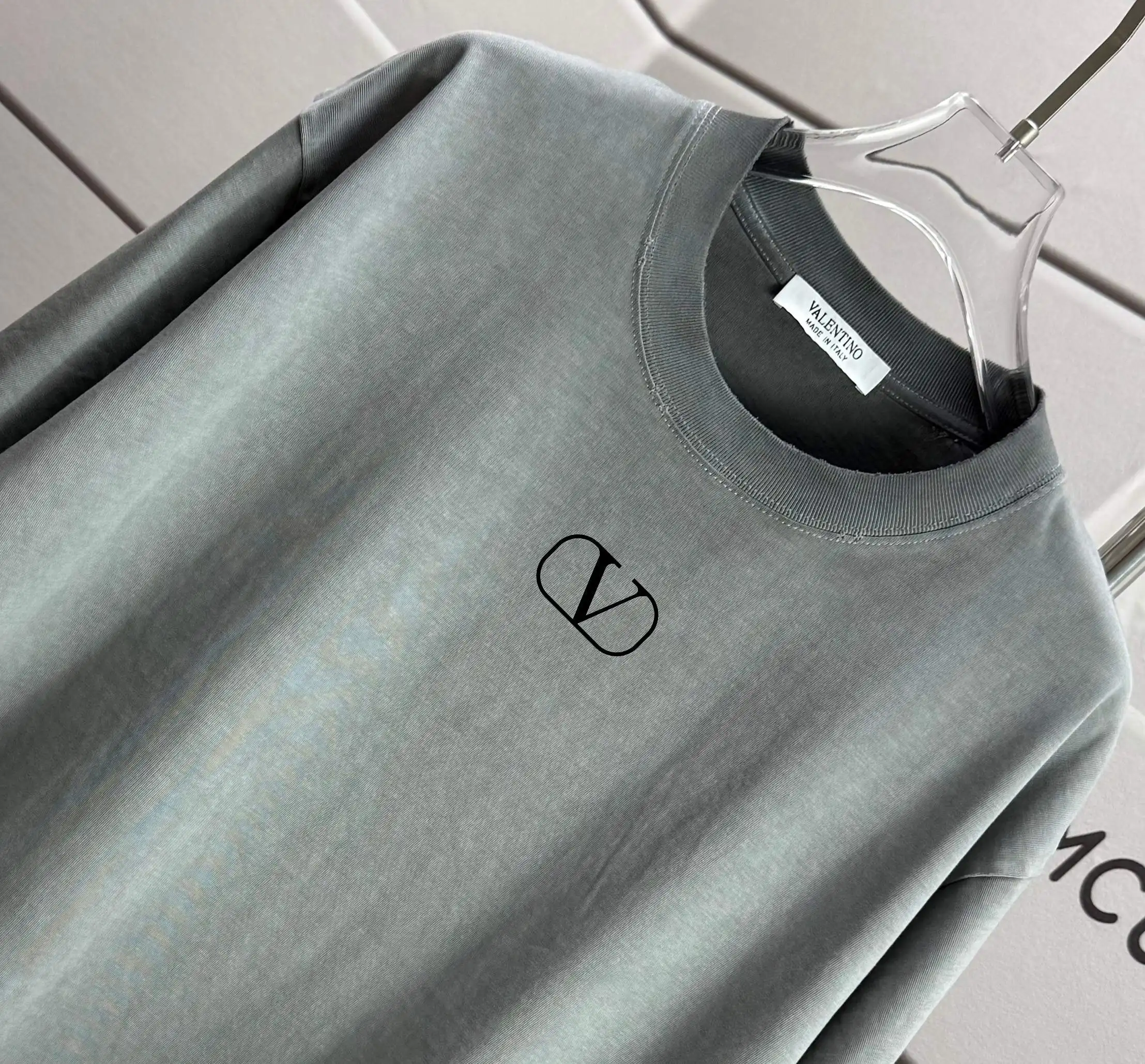 Logo Print Distressed Cotton T-Shirt D14015213 — view 3