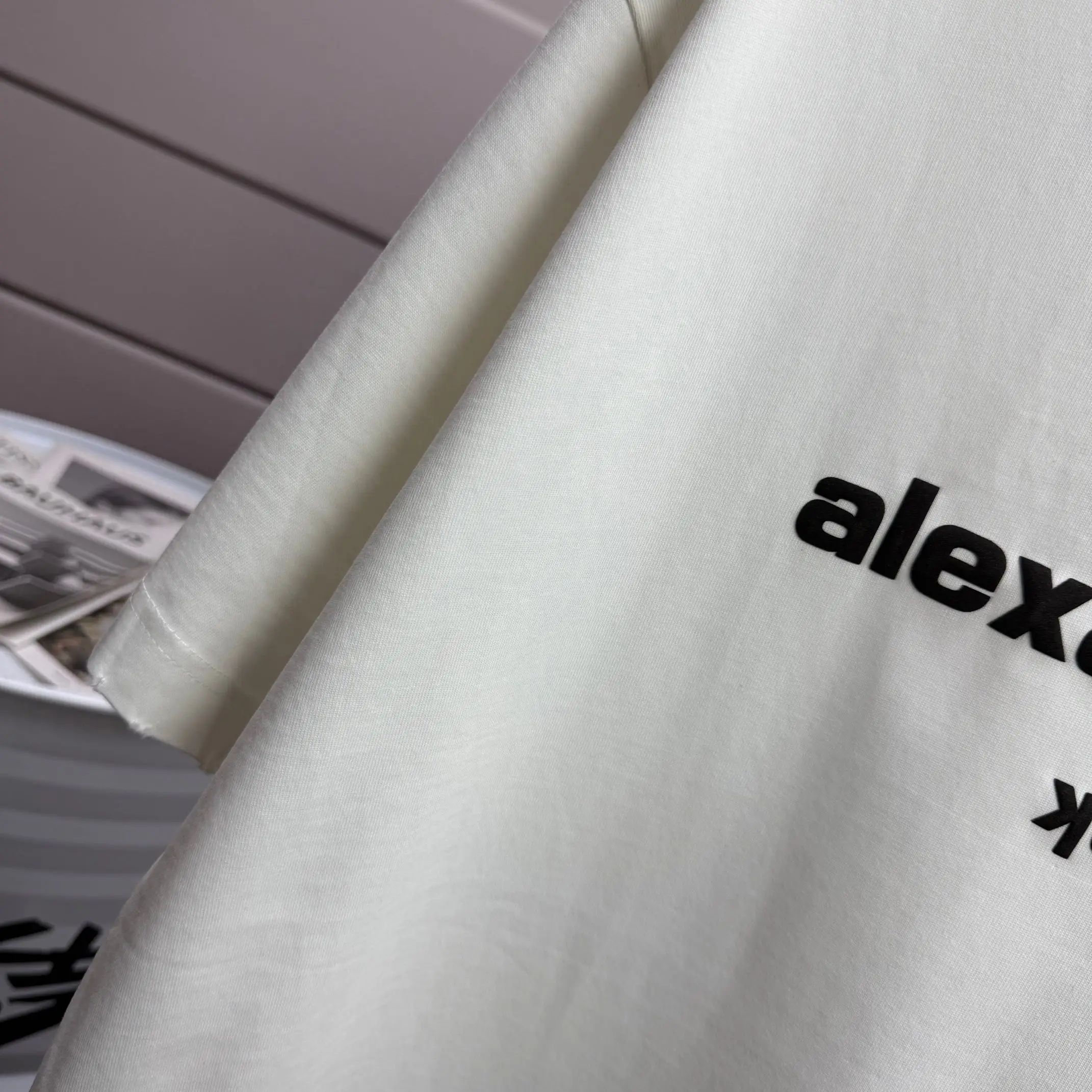 Logo Print Distressed Cotton T-Shirt D14515097 — view 4