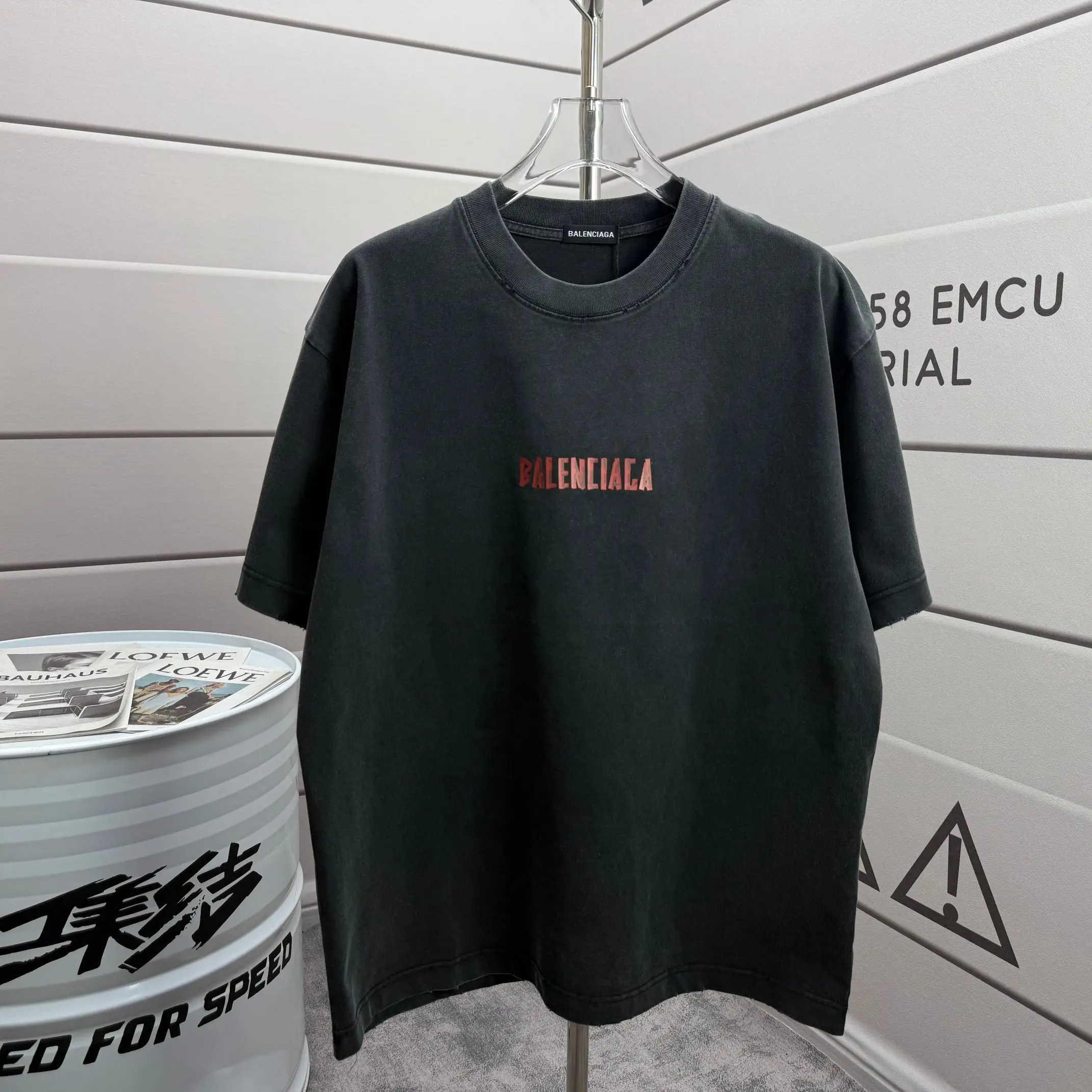 Logo Print Distressed Washed Cotton T-Shirt D15015135 — view 2
