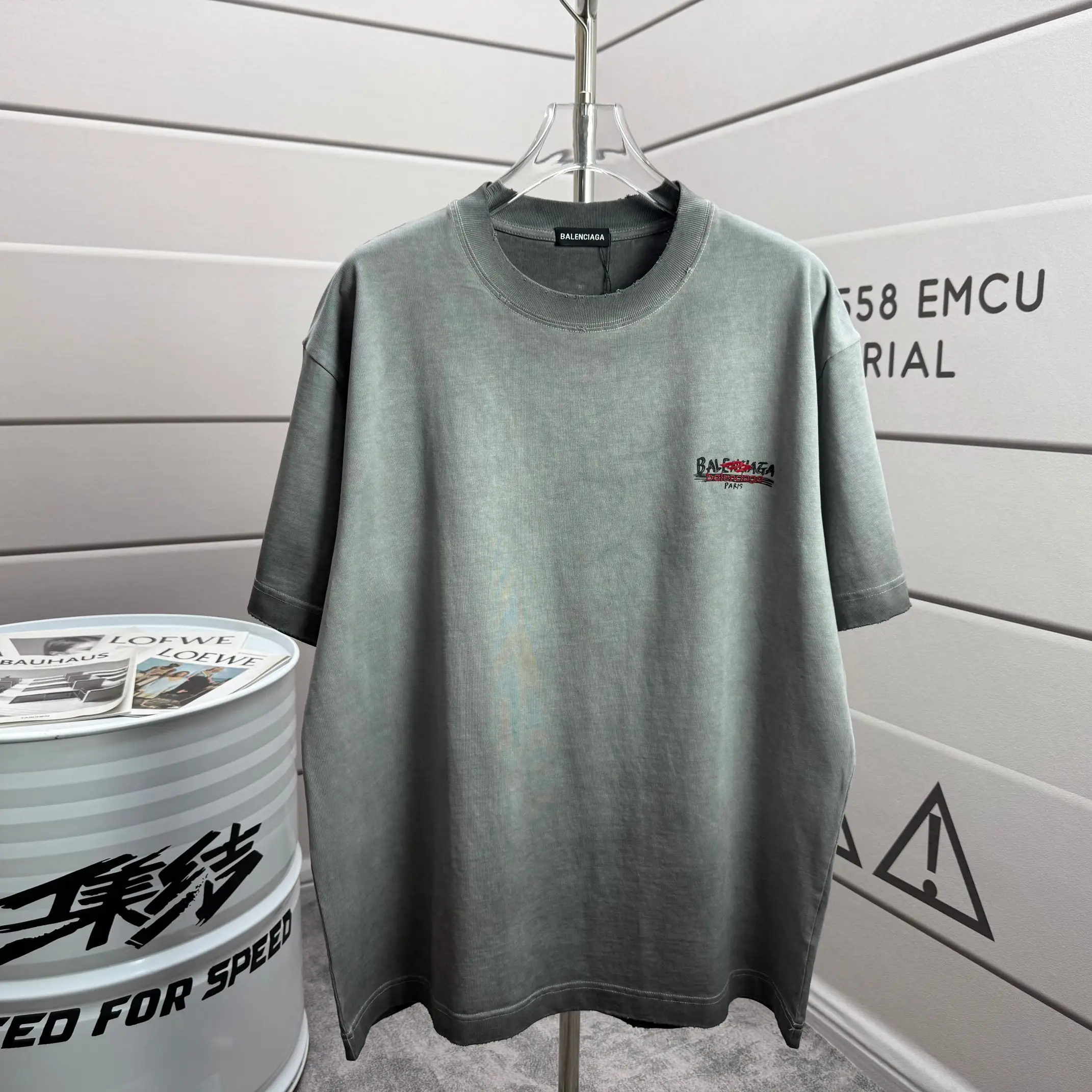Logo Print Distressed Washed Cotton T-Shirt D15015140 — view 2