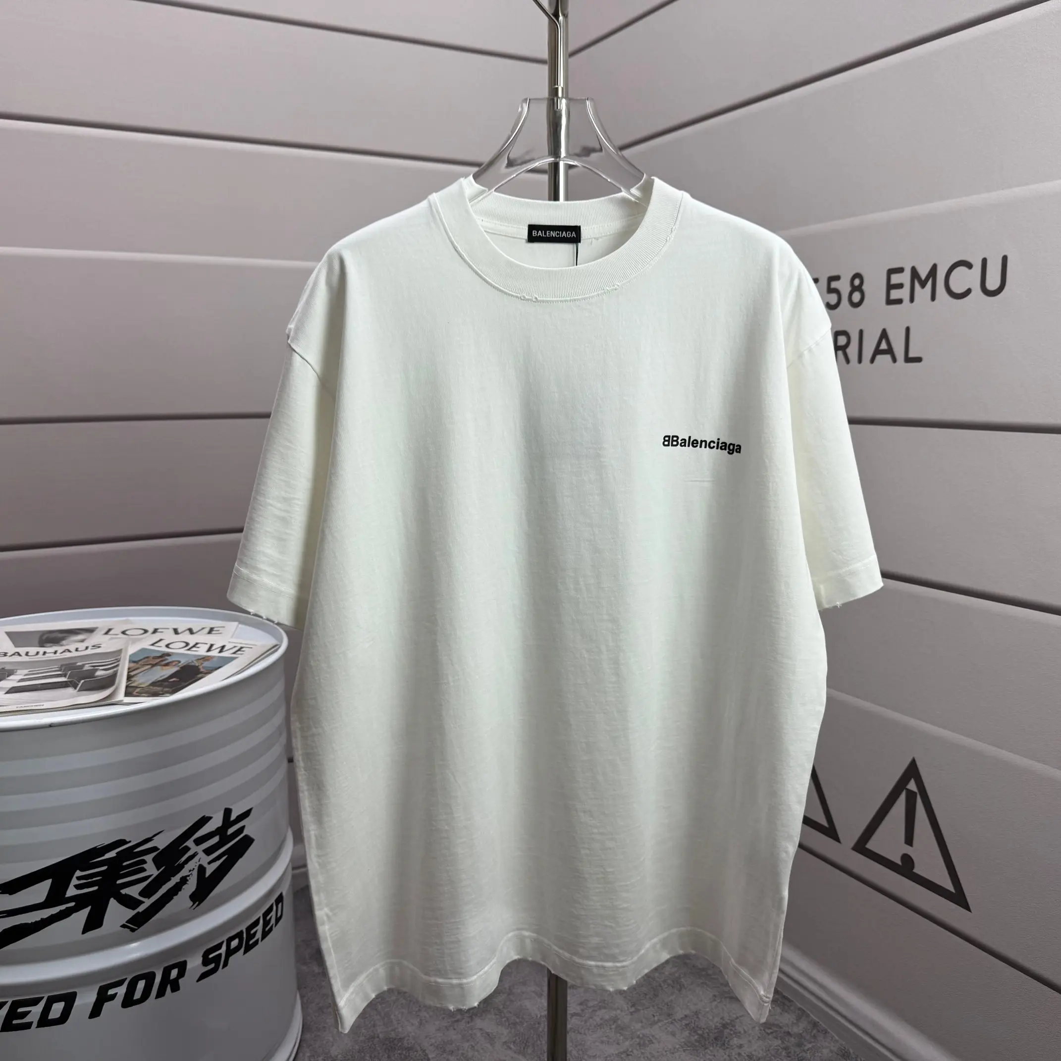 Logo Print Distressed Cotton T-Shirt D15015141