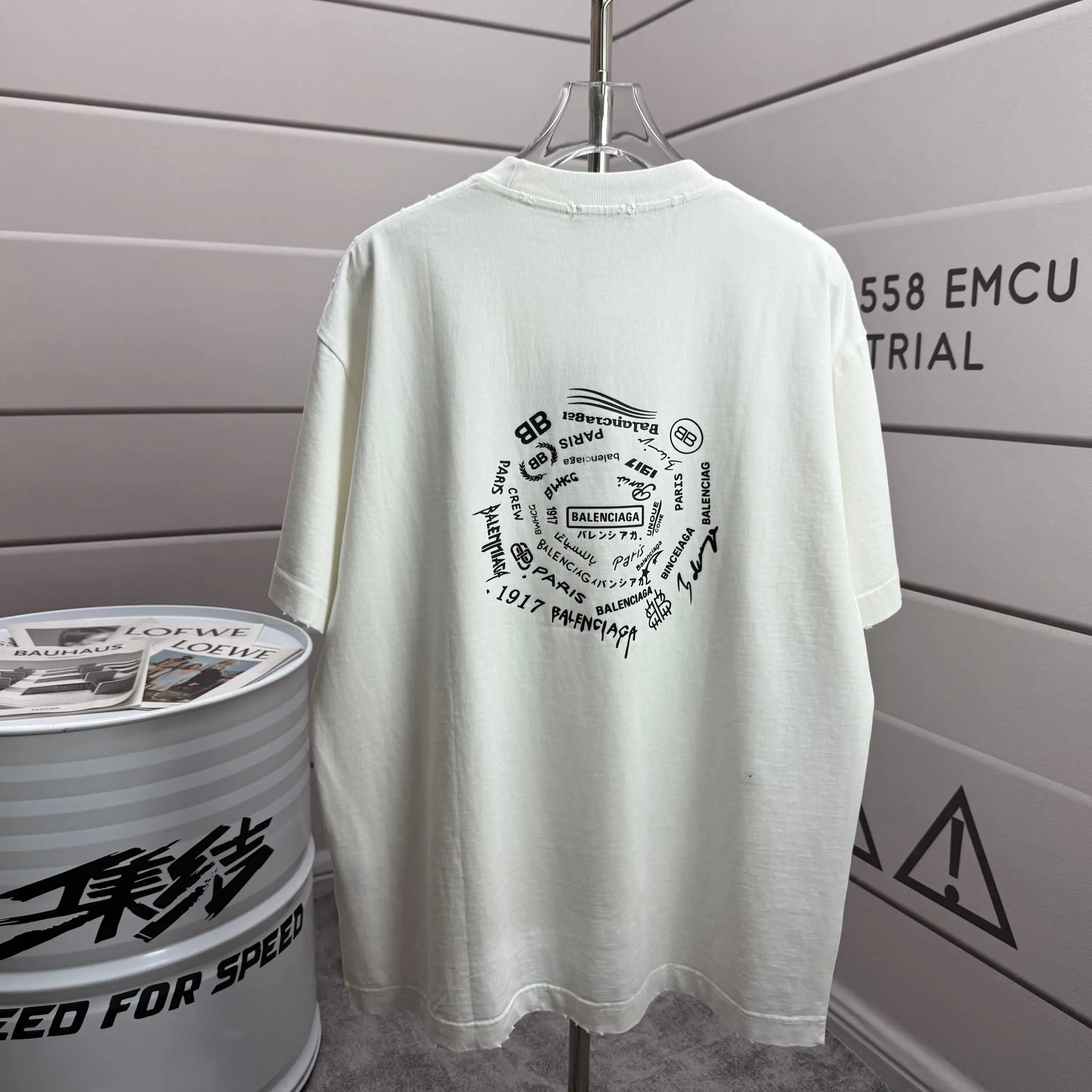 Logo Print Distressed Cotton T-Shirt D15015141 — view 2