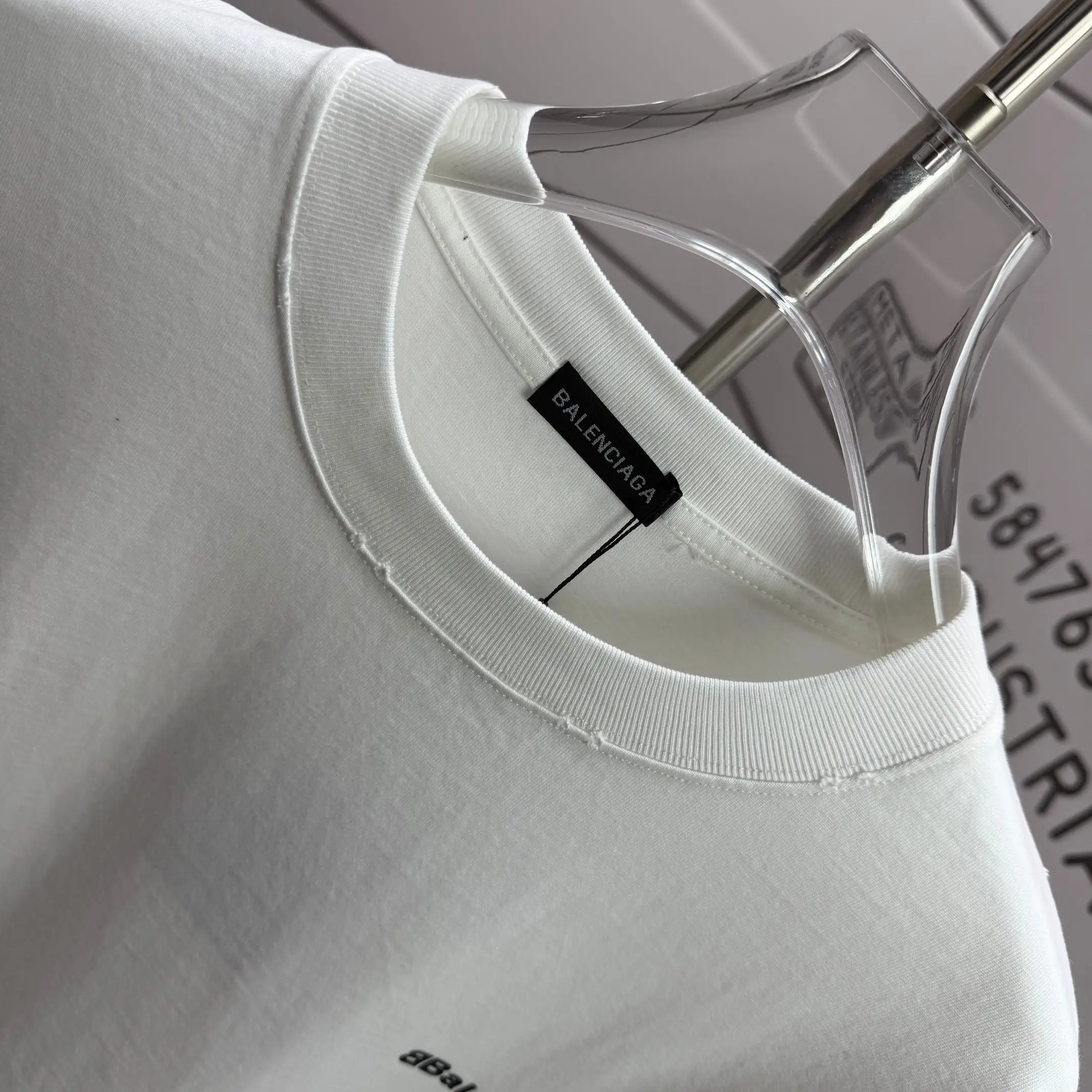 Logo Print Distressed Cotton T-Shirt D15015141 — view 3