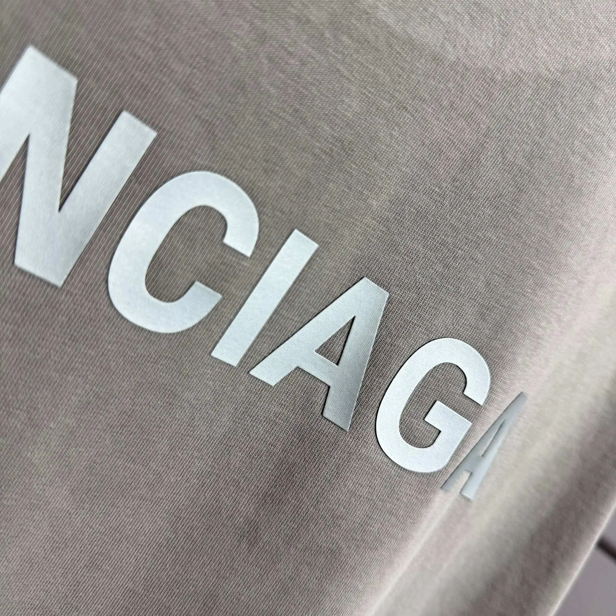 Logo-Print Distressed Washed Cotton T-Shirt D15015114 — view 9