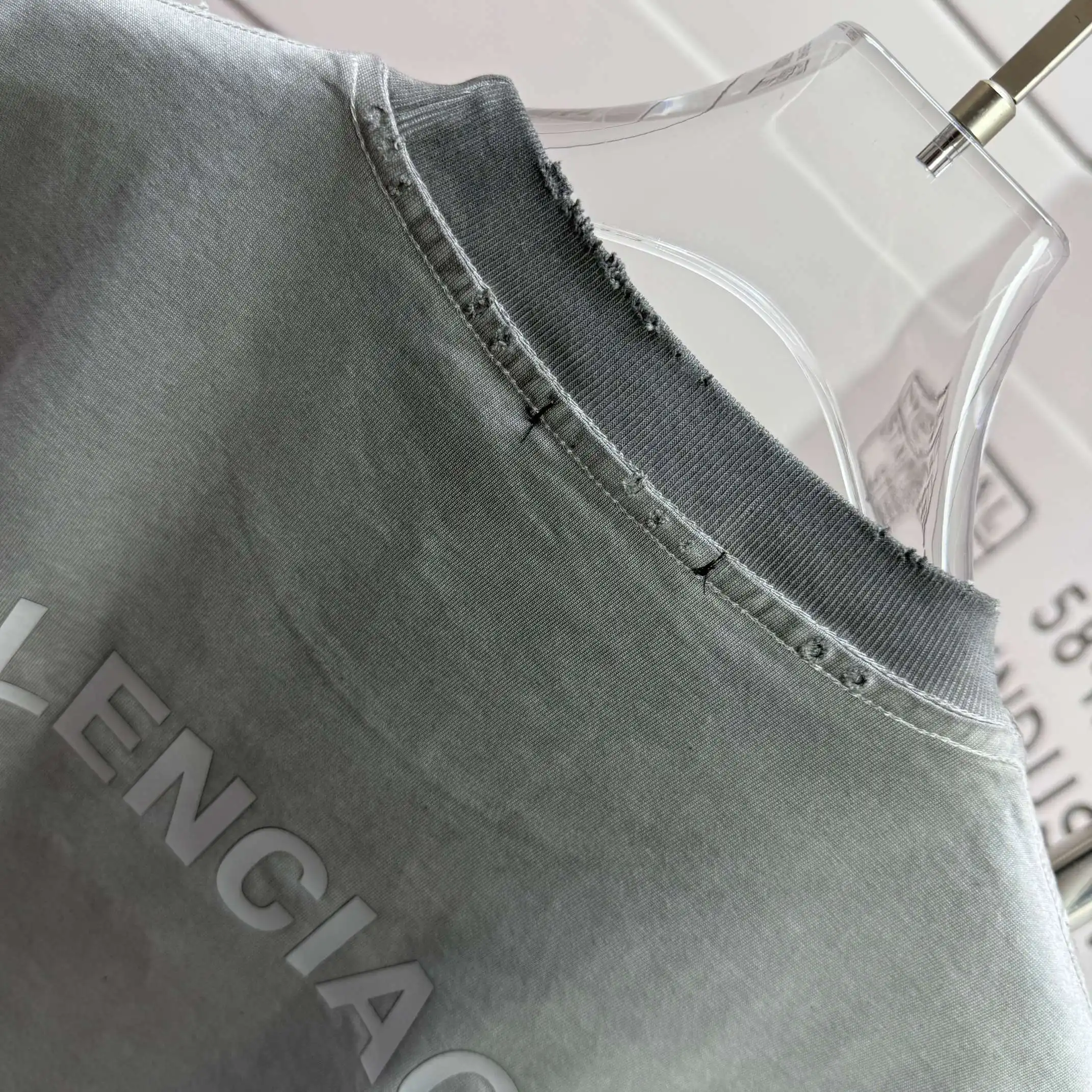 Logo-Print Distressed Washed Cotton T-Shirt D15015113 — view 8