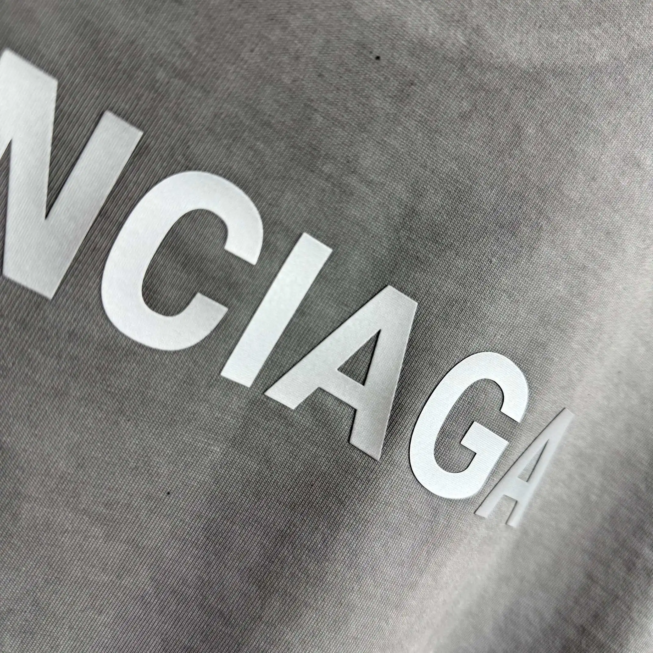 Logo-Print Distressed Washed Cotton T-Shirt D15015113 — view 9
