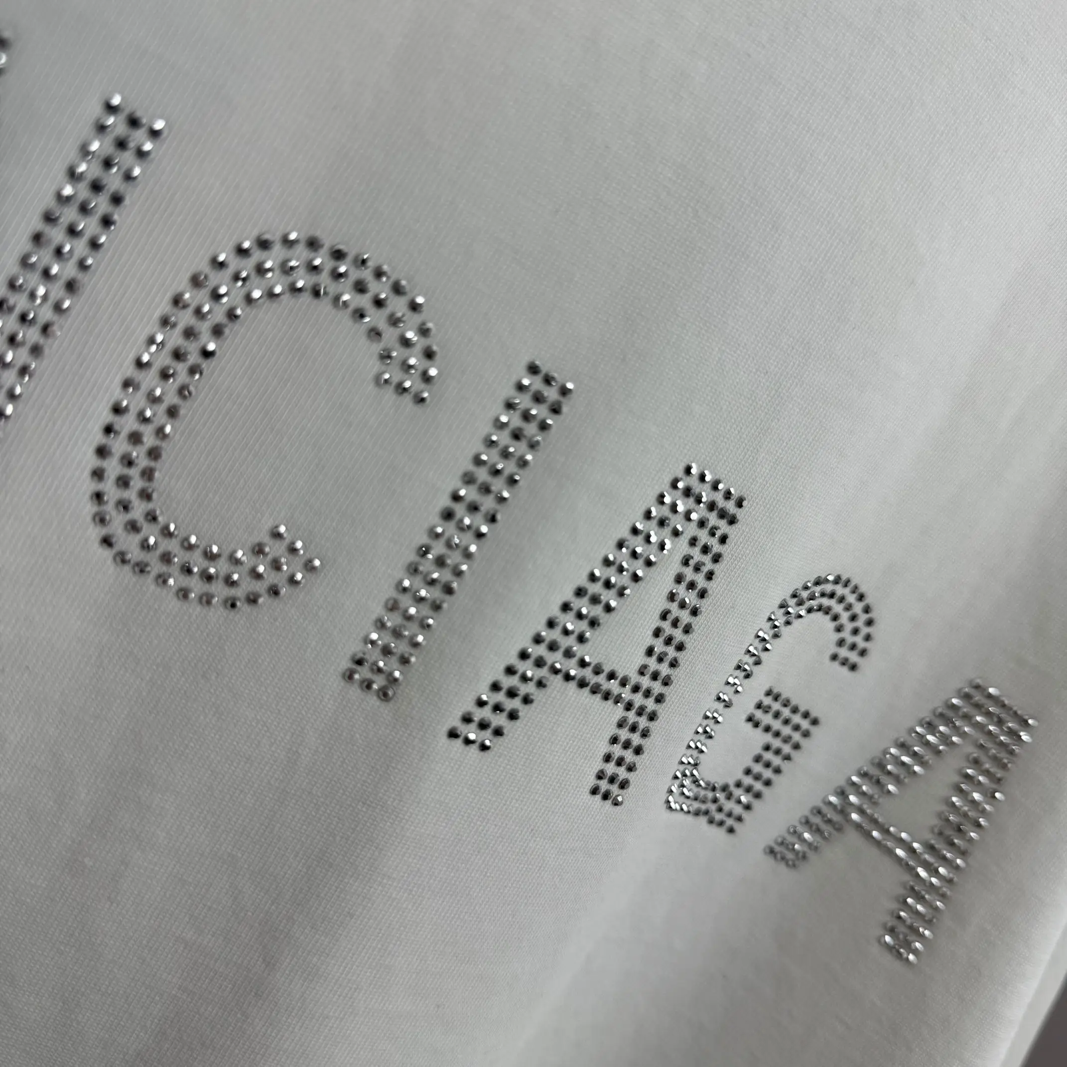 Distressed Rhinestone Logo Oversized T-Shirt D15015104 — view 9