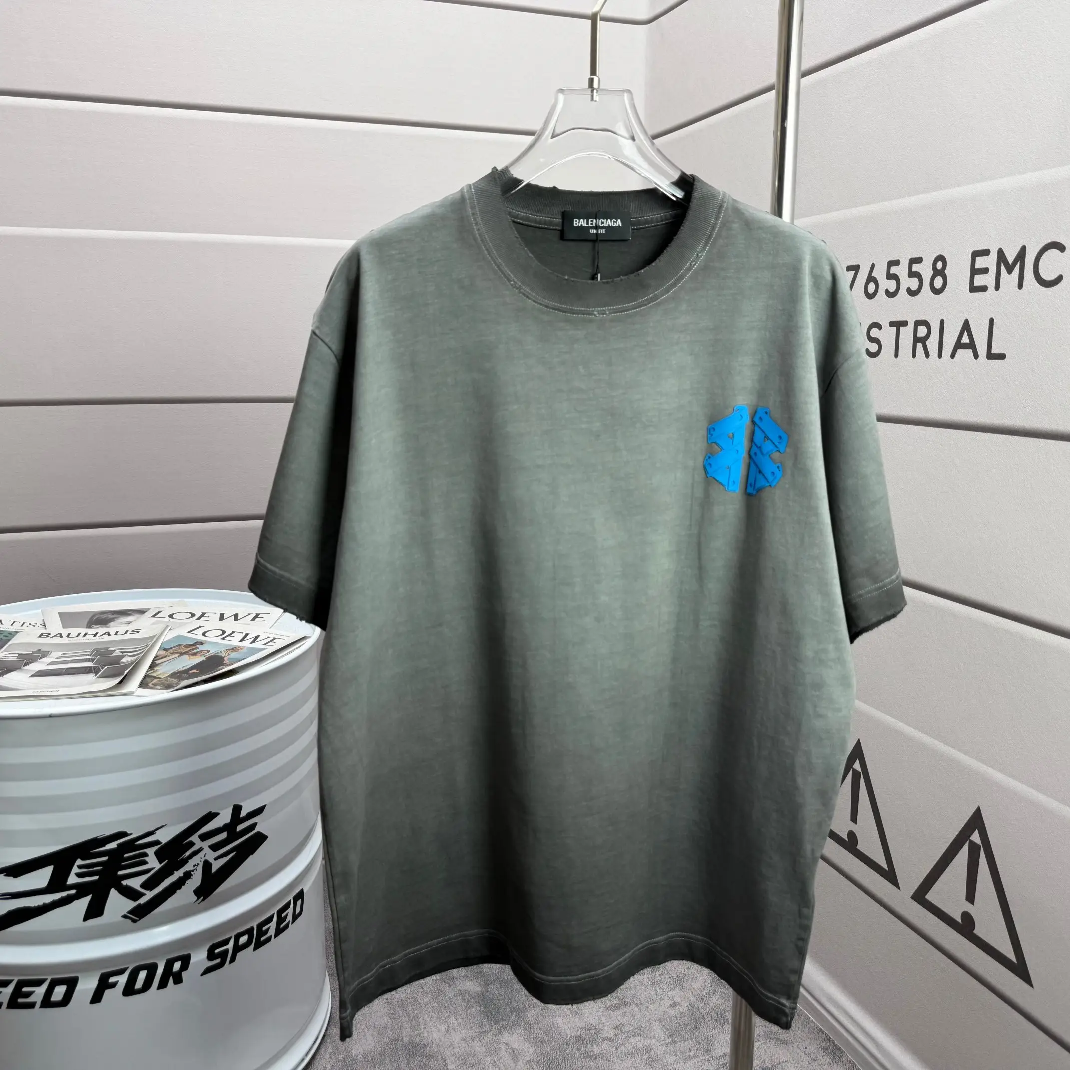 Distressed Logo-Appliqué Cotton T-Shirt D15012120