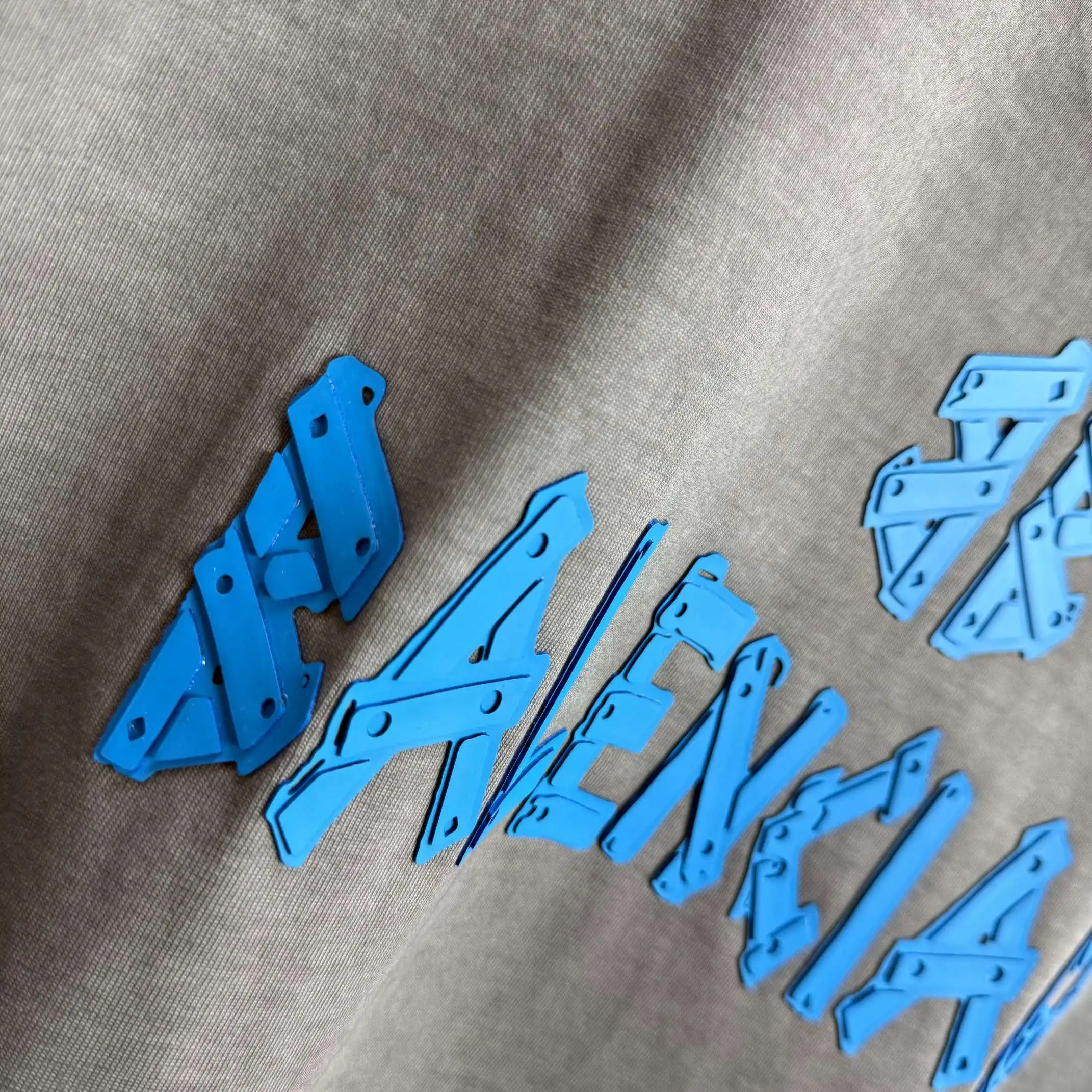 Distressed Logo-Appliqué Cotton T-Shirt D15012120 — view 7