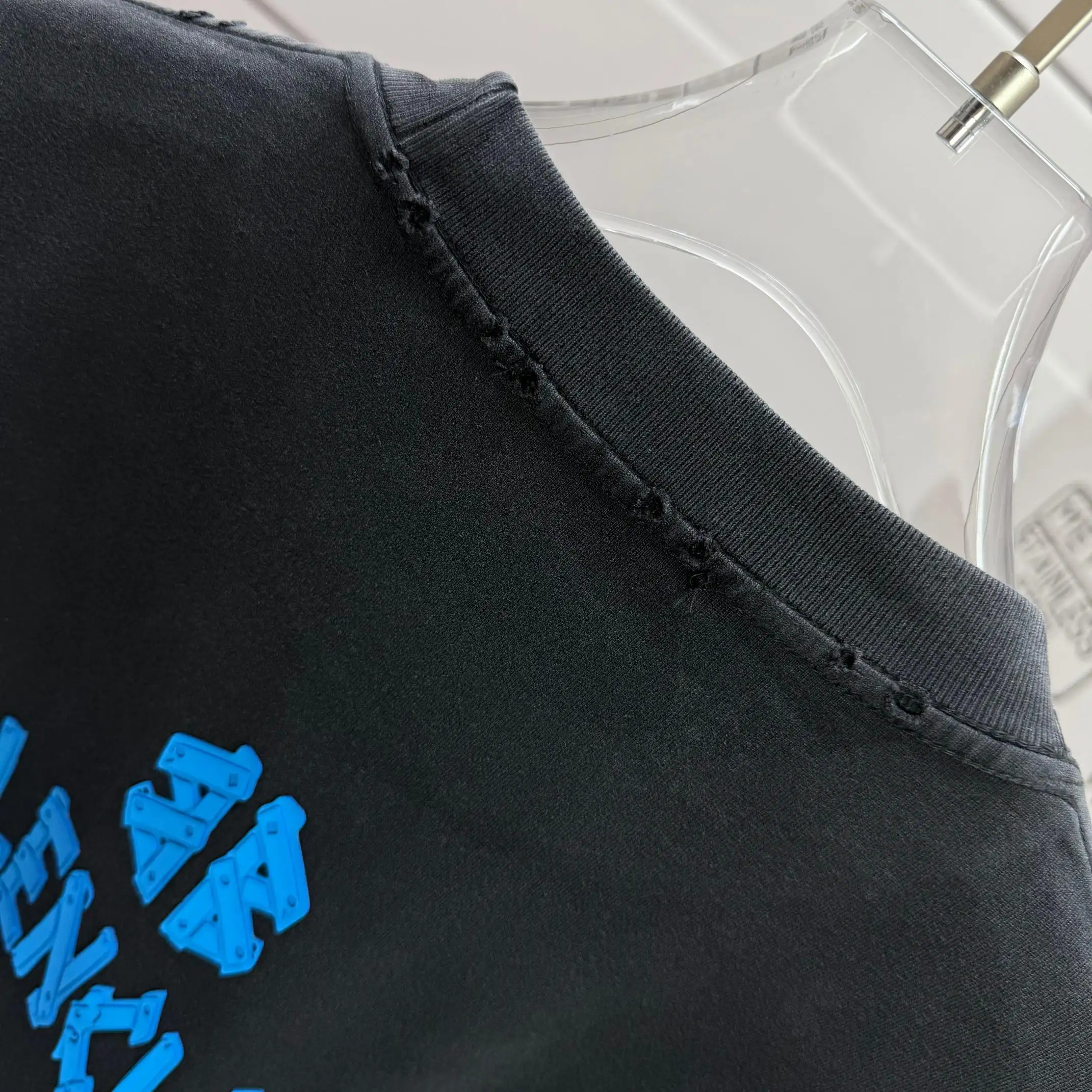 Logo Embroidered Washed Cotton T-Shirt D15012119 — view 8