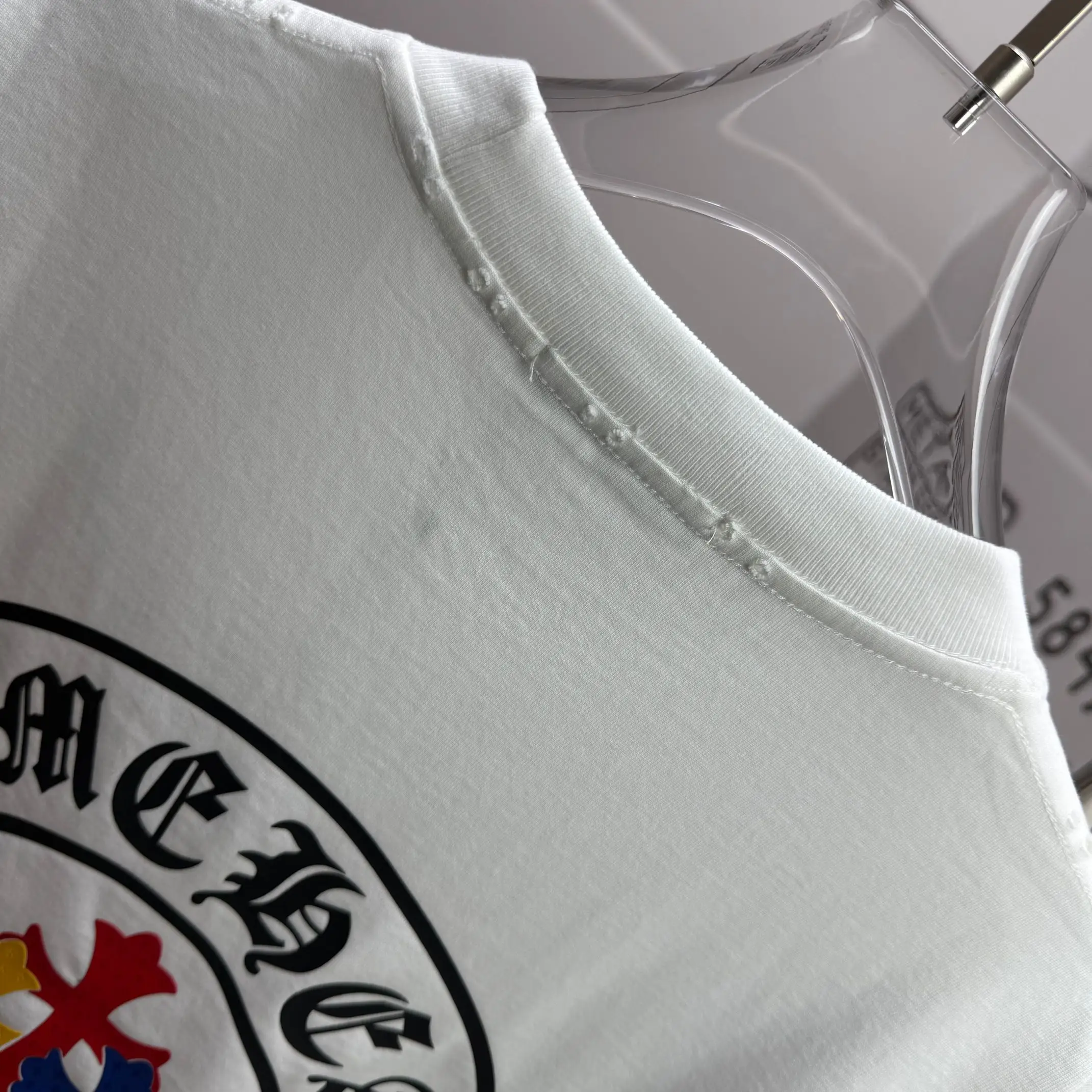 Logo Graphic Distressed Cotton T-Shirt D15015115 — view 8