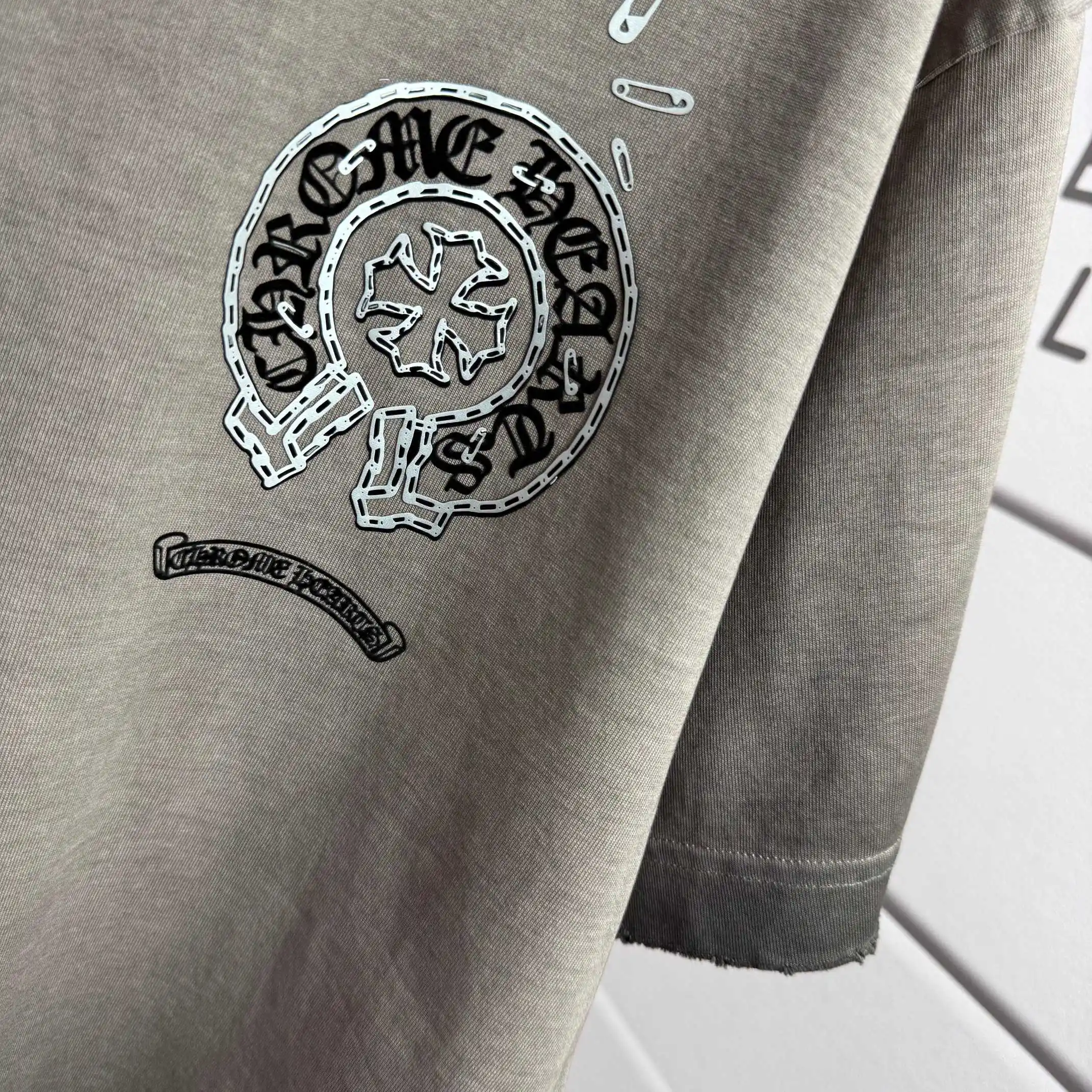 Distressed Logo Print Cotton T-Shirt D15012113 — view 6