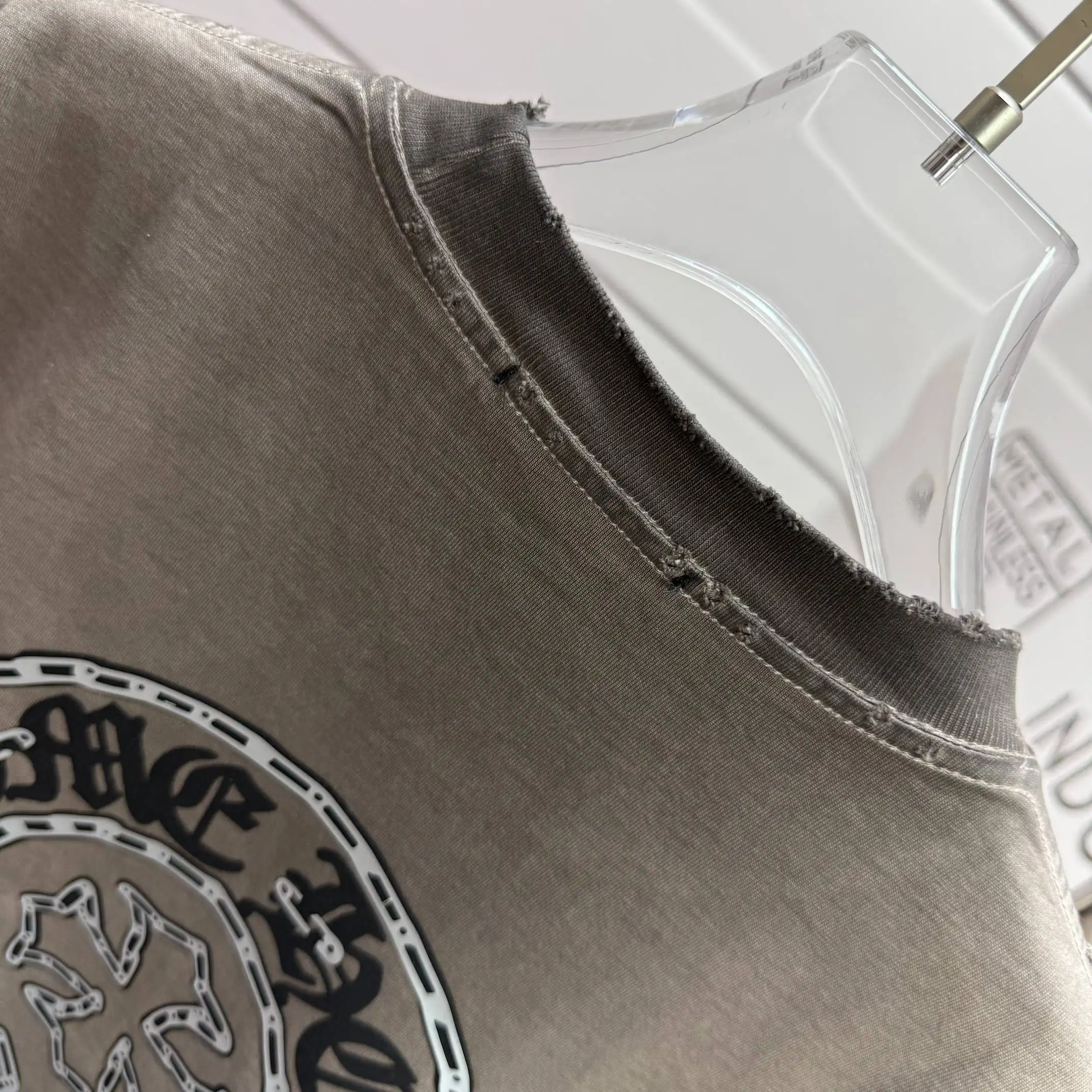 Distressed Logo Print Cotton T-Shirt D15012113 — view 8