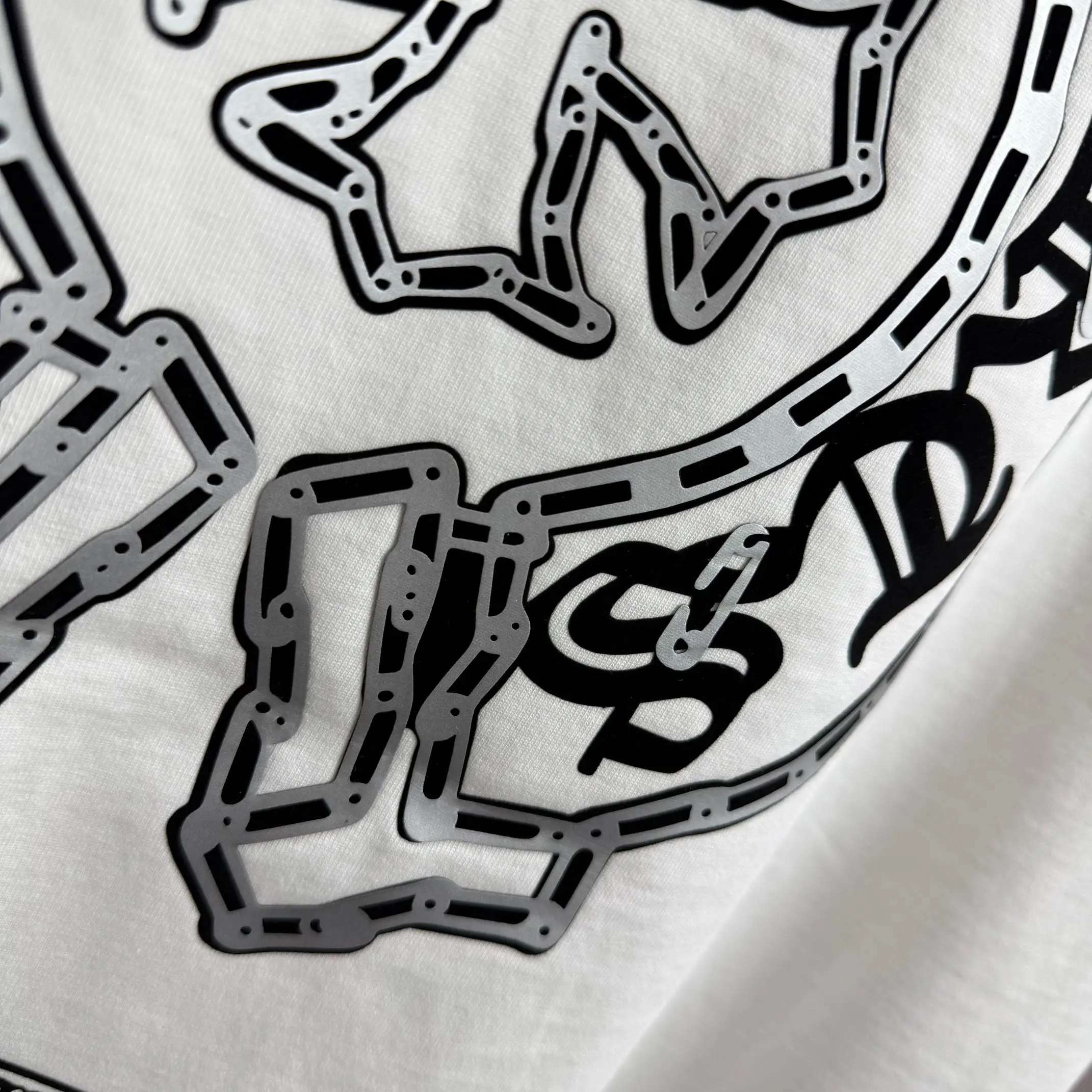 Logo Graphic Distressed Cotton T-Shirt D15012110 — view 9