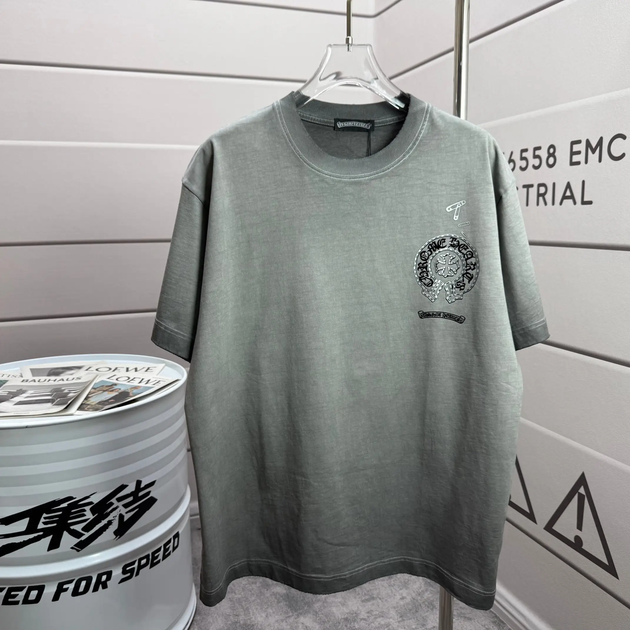 Logo Graphic Washed Cotton T-Shirt D15012112