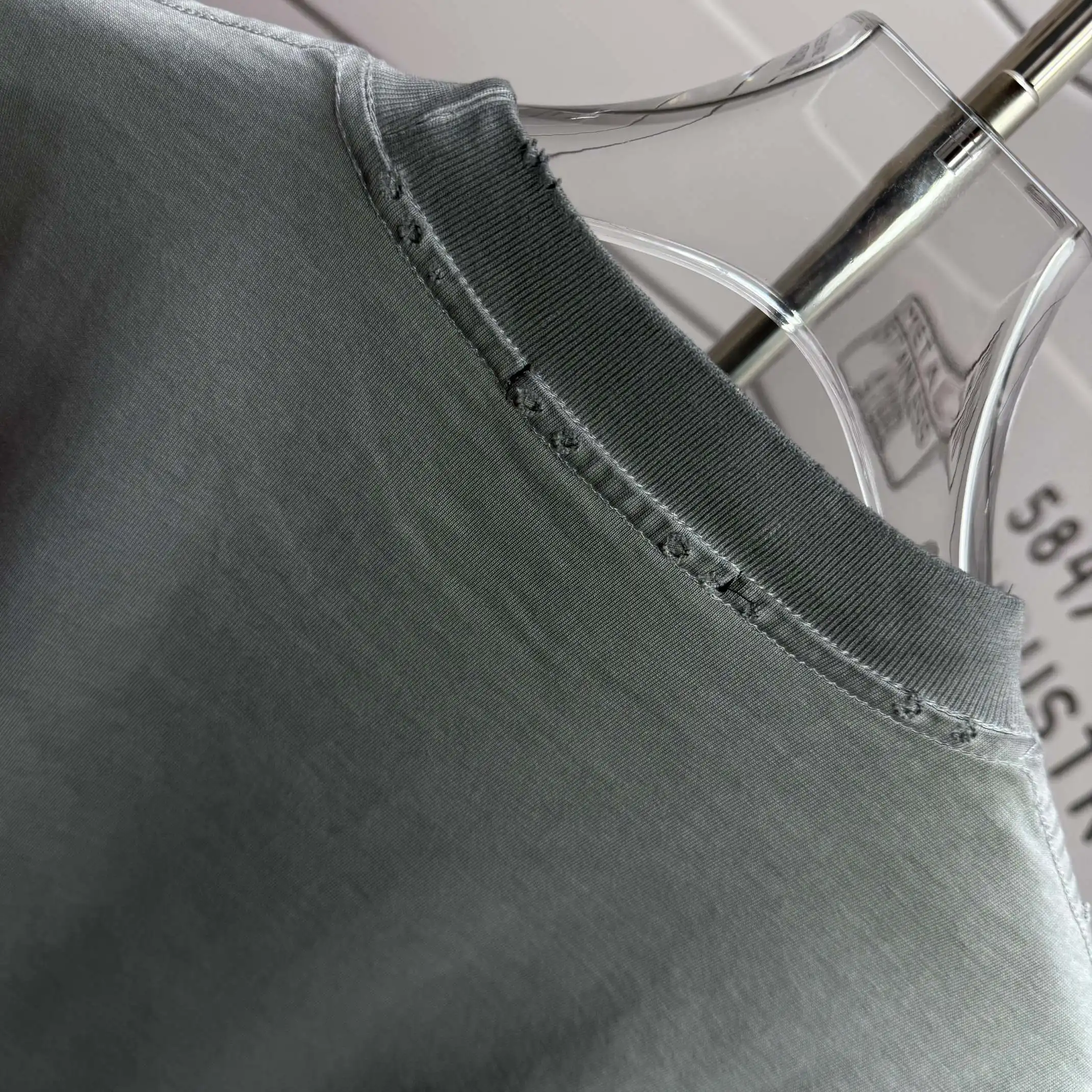 Logo Graphic Washed Cotton T-Shirt D15015149 — view 8