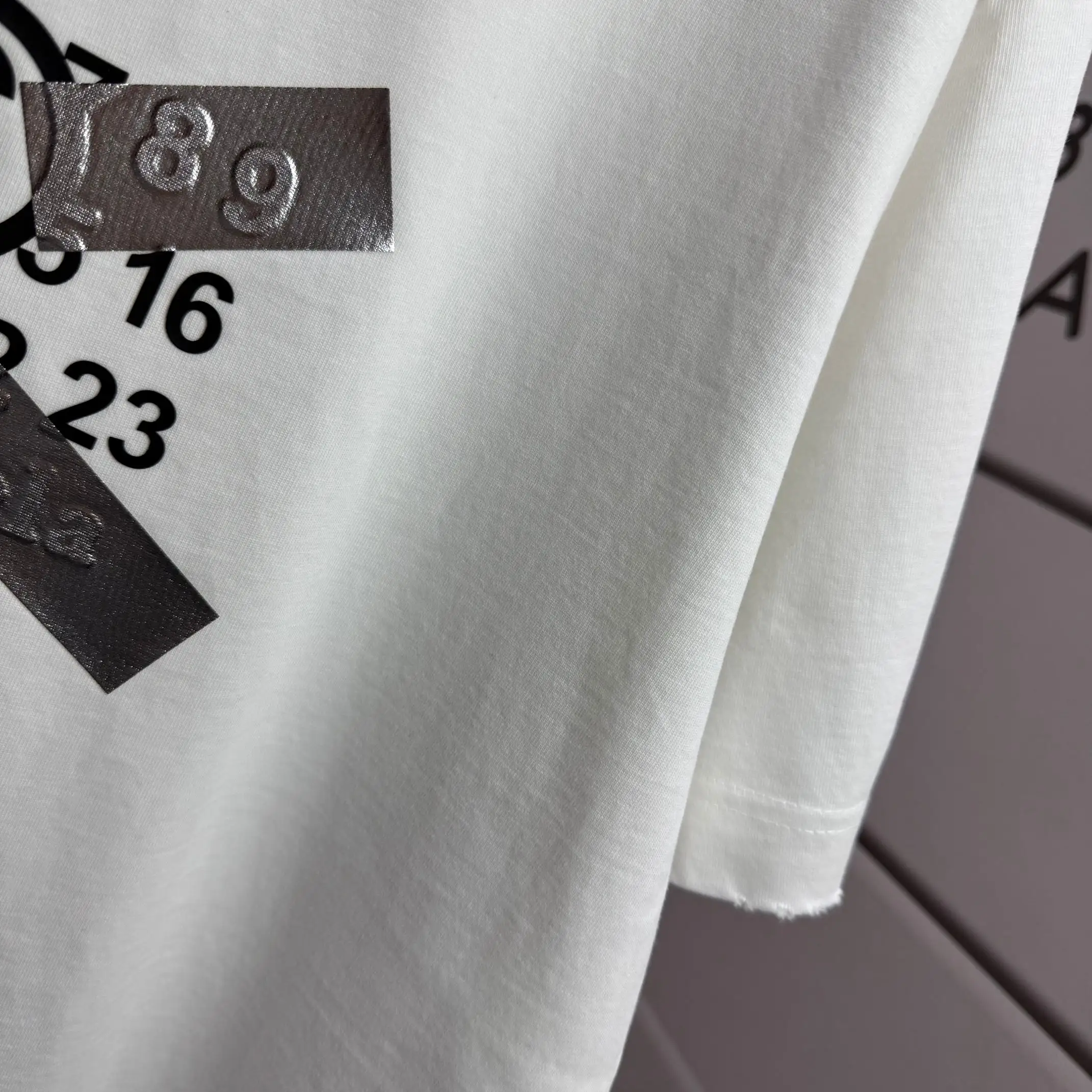 MM6 Maison Margiela Logo Print Cotton T-Shirt D15015100 — view 6