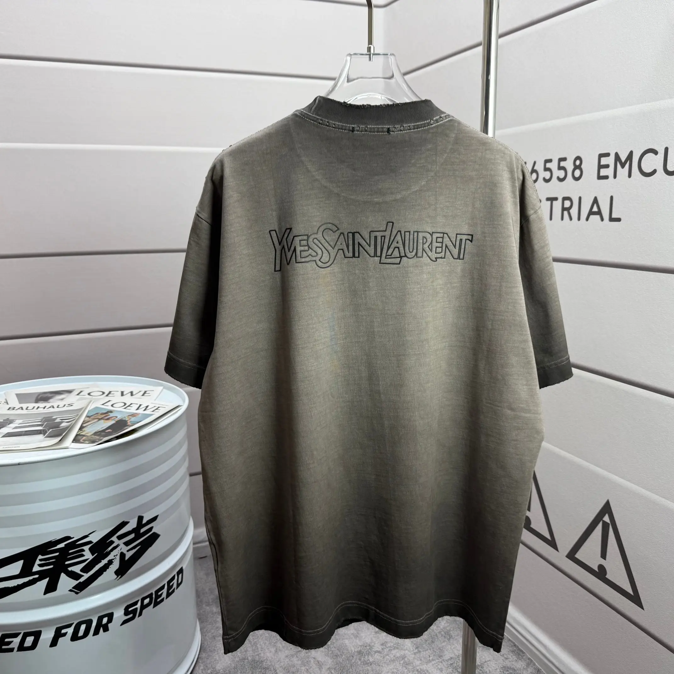 Logo Print Distressed Cotton T-Shirt D15012125