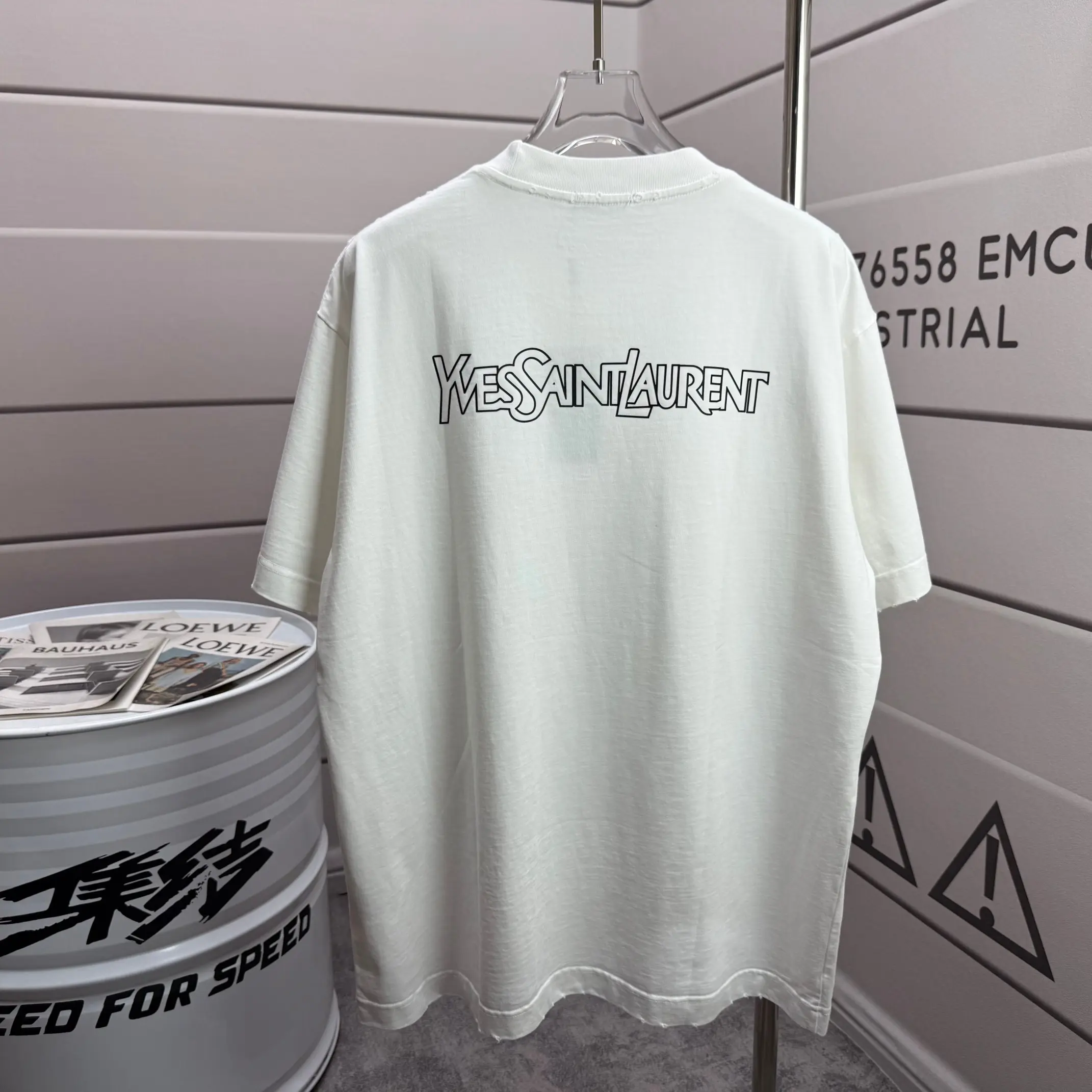 Logo Print Distressed Cotton T-Shirt D15012122