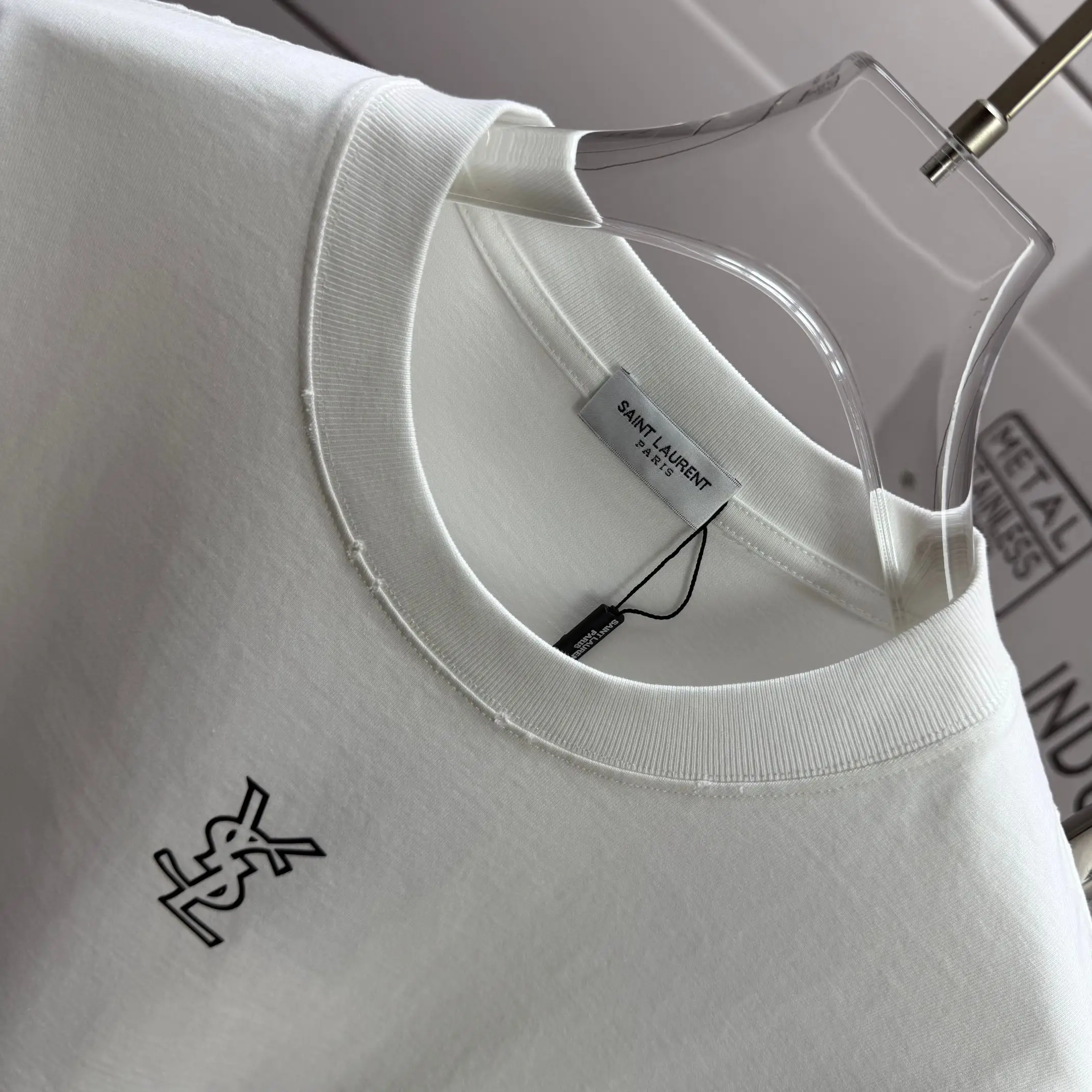 Logo Print Distressed Cotton T-Shirt D15012122 — view 3