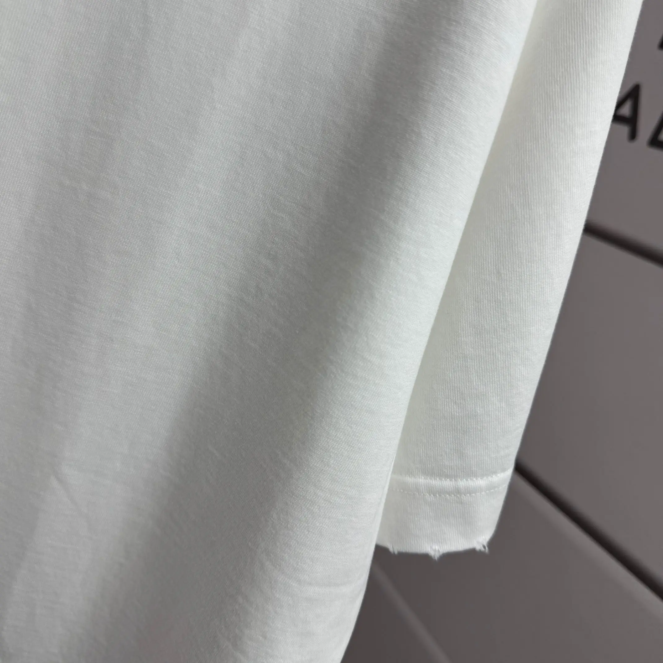 Logo Print Distressed Cotton T-Shirt D15012122 — view 6