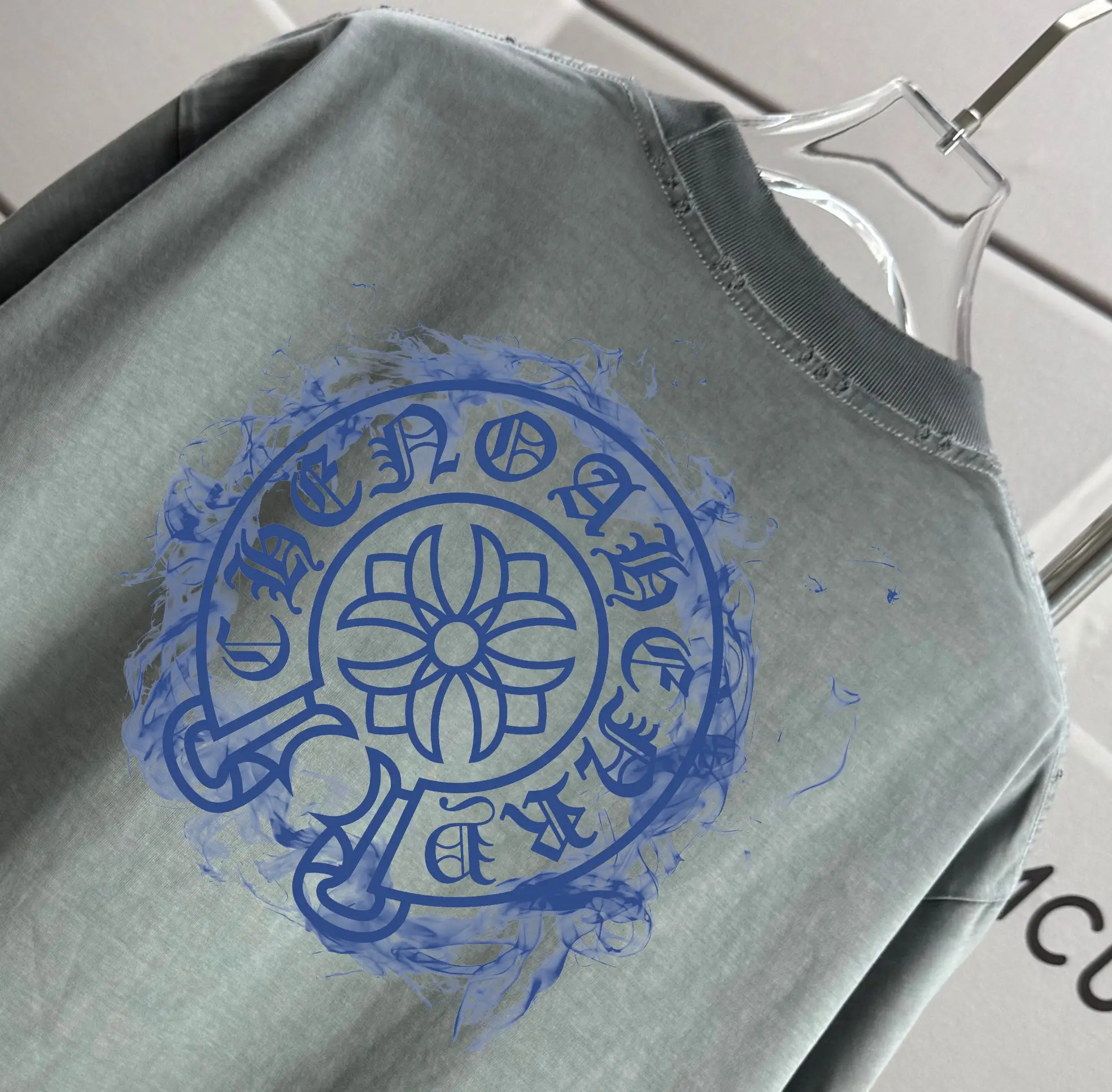 Distressed Logo Graphic T-Shirt D16012862 — view 3