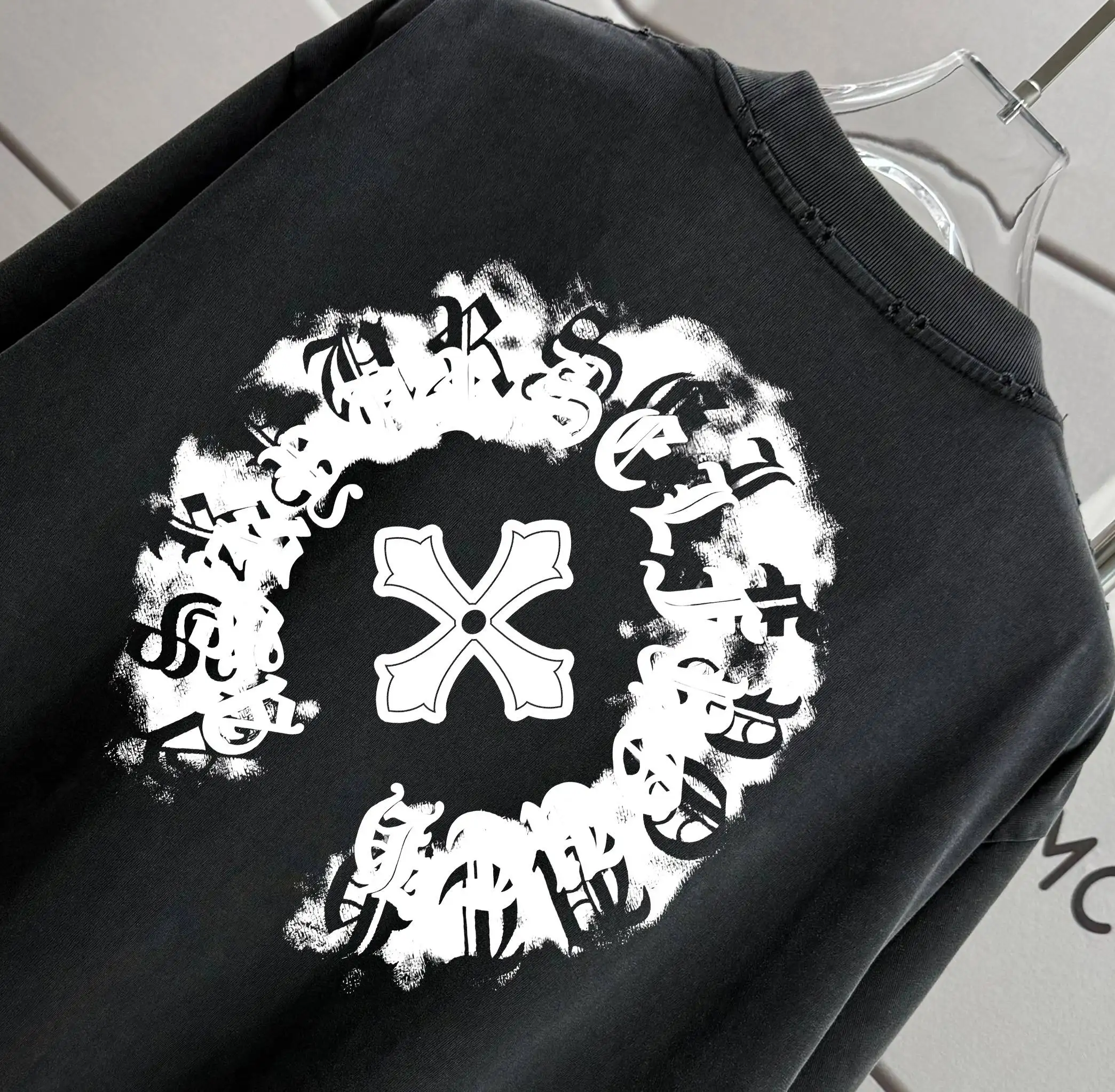 Distressed Washed Cotton Graphic T-Shirt D16012869 — view 3