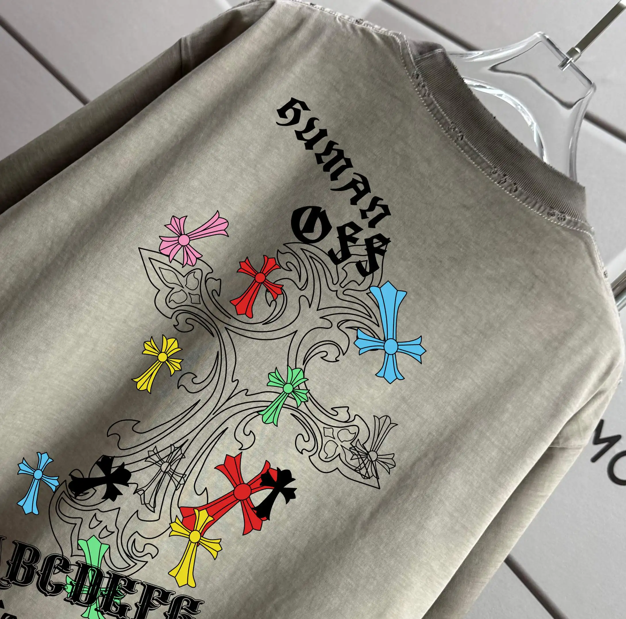 Distressed Logo Graphic T-Shirt D16012859 — view 3
