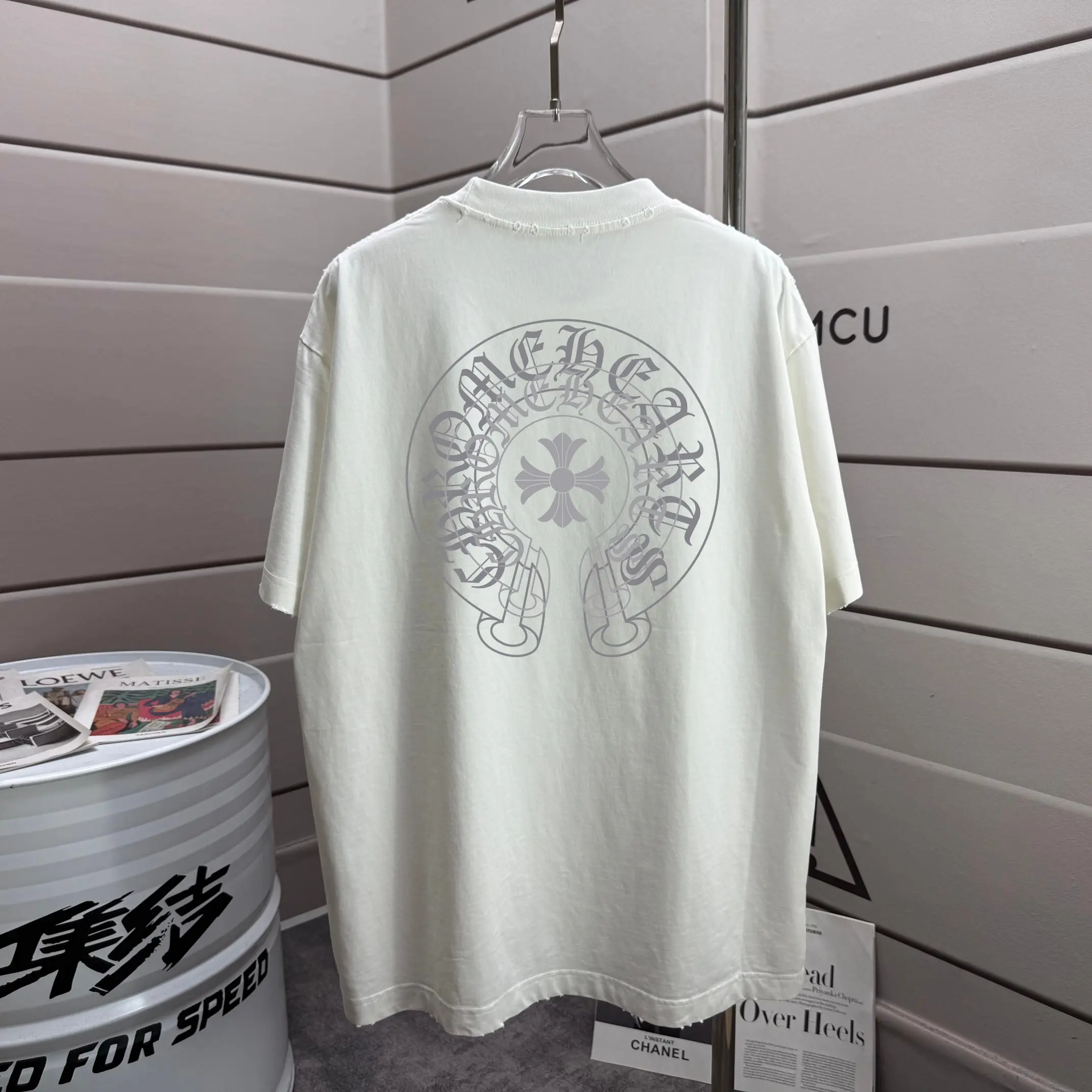 Logo Graphic Distressed Cotton T-Shirt D16012872