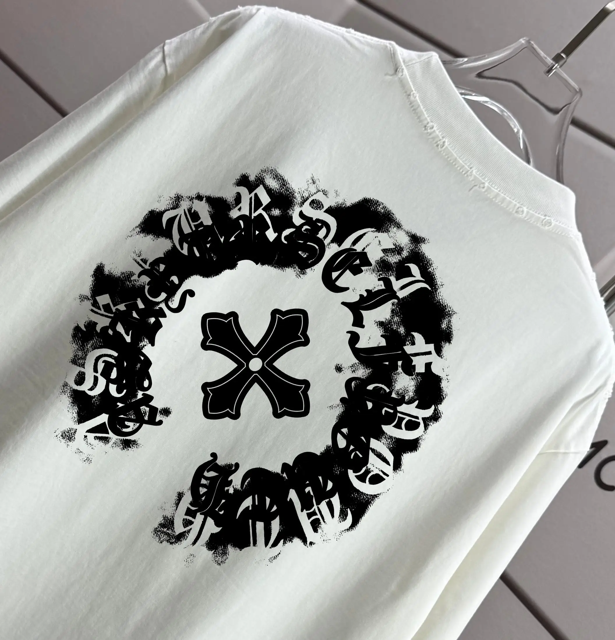 Distressed Graphic Print Cotton T-Shirt D16012868 — view 3