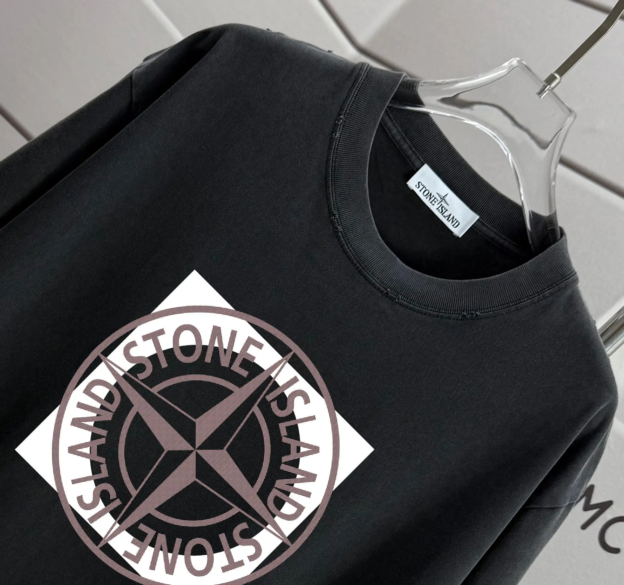 Compass Logo Distressed Cotton T-Shirt D16012896 — view 3