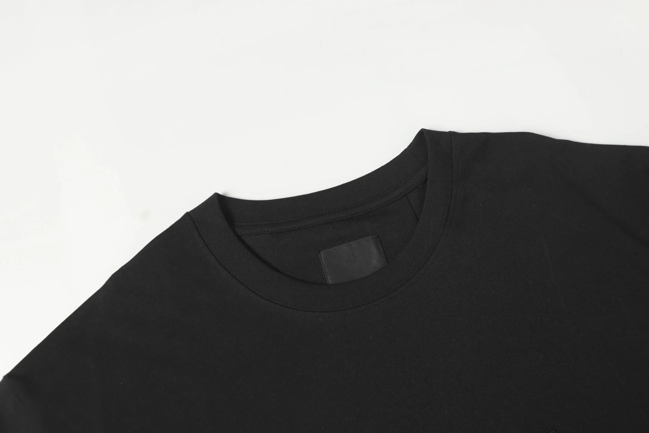 4G Logo Oversized Cotton T-Shirt D9013708 — view 3