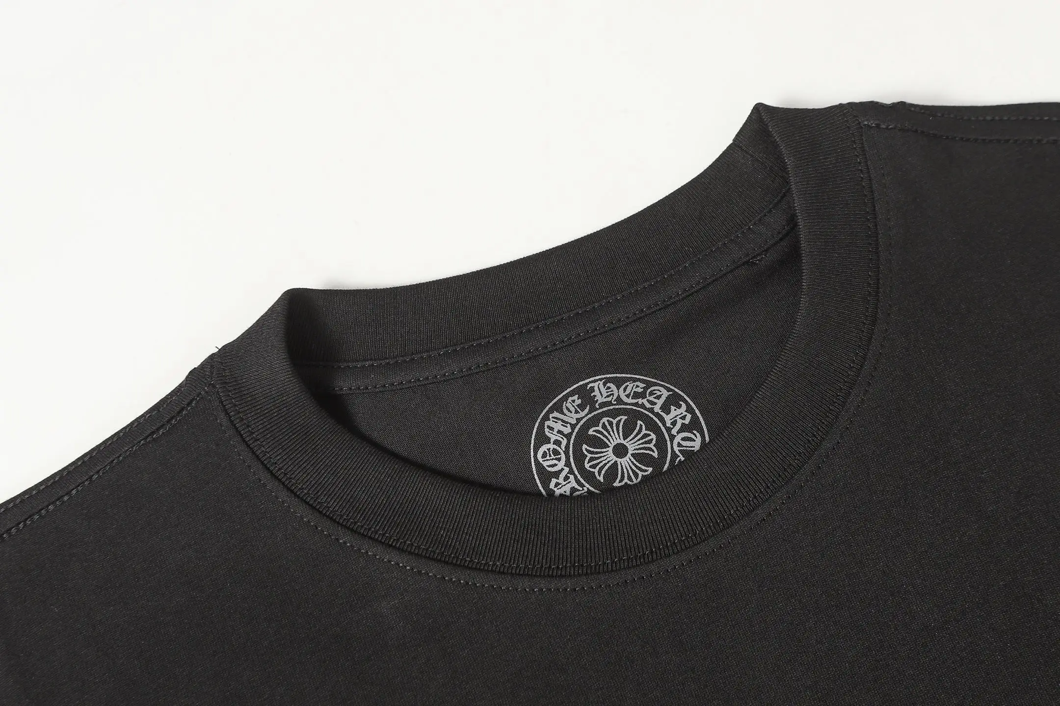 Chrome Hearts Multi-Cross Graphic Pocket T-Shirt D10013513 — view 4