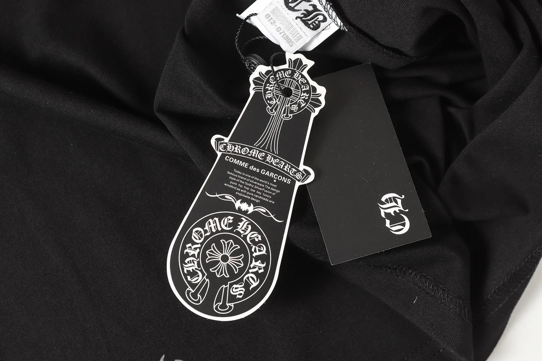 Chrome Hearts Multi-Cross Graphic Pocket T-Shirt D10013513 — view 13