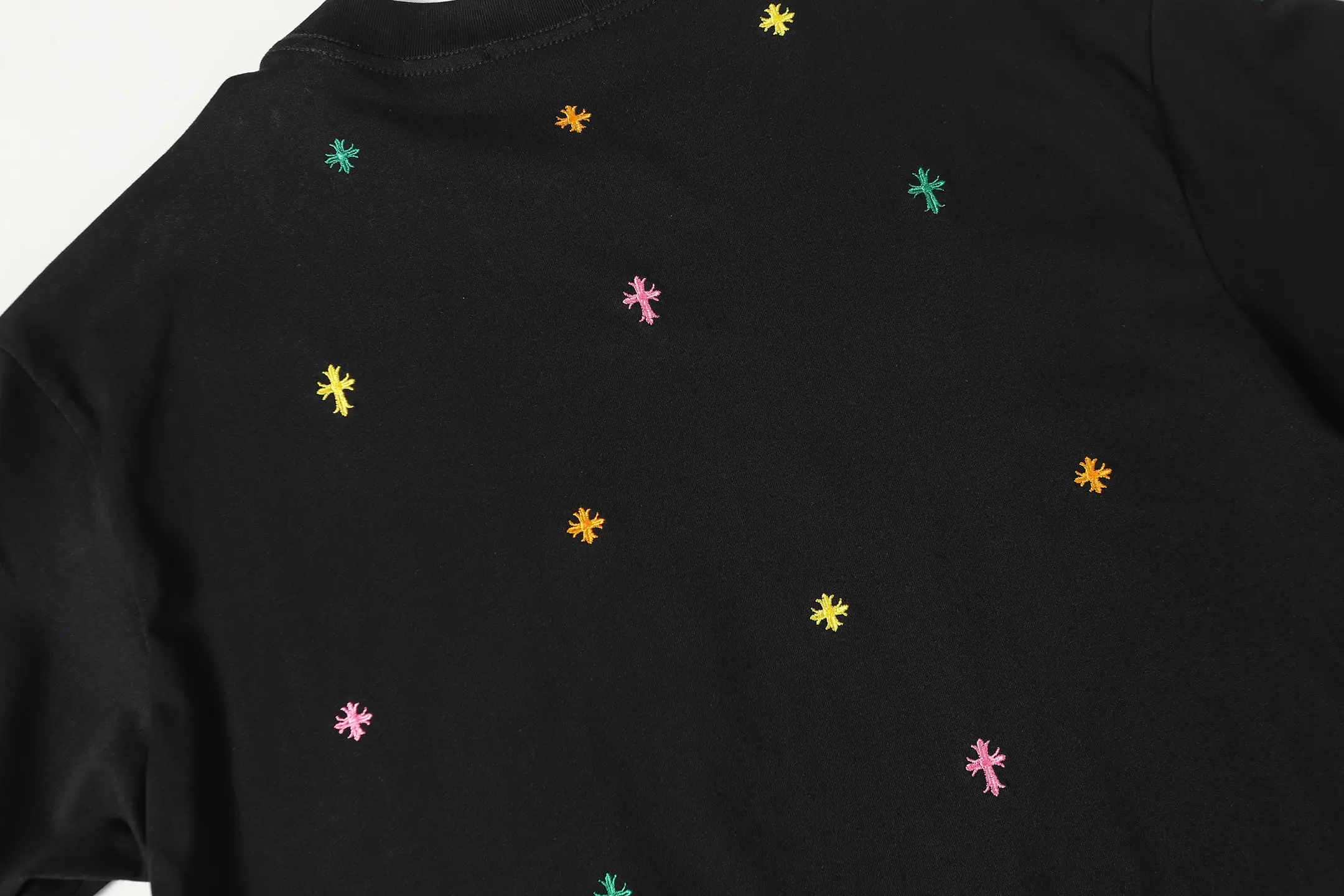 Embroidered Cross Patch Oversized T-Shirt D10013521 — view 6