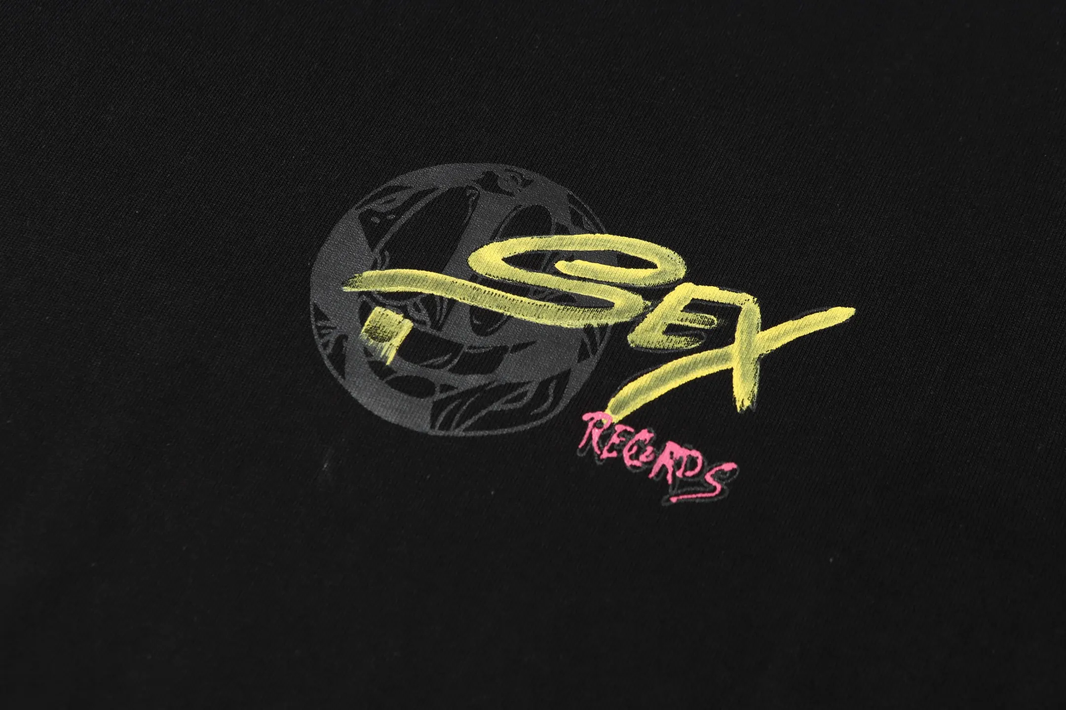 Sex Records Hand-Painted Cross T-Shirt D10513624 — view 7