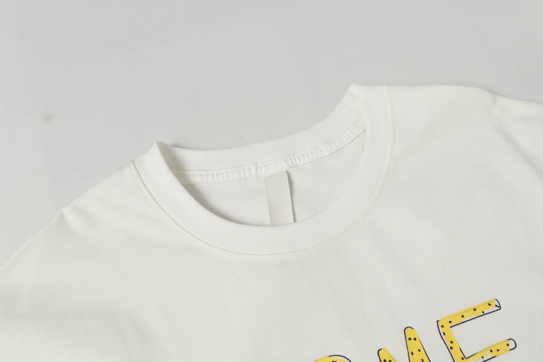 Graffiti Print Cotton T-Shirt D10513628 — view 3
