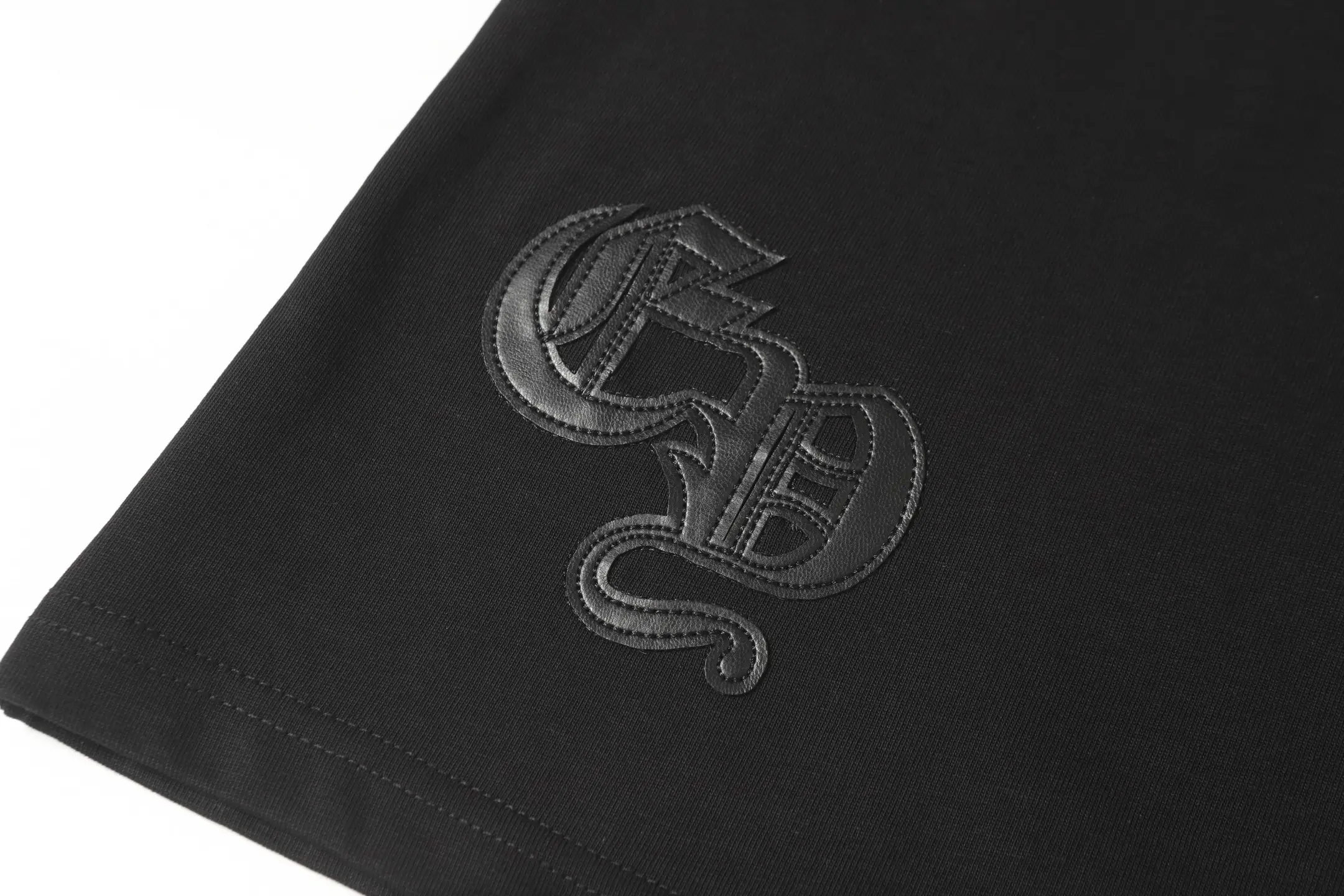 Cross Patch Embroidered Cotton T-Shirt D10013645 — view 5