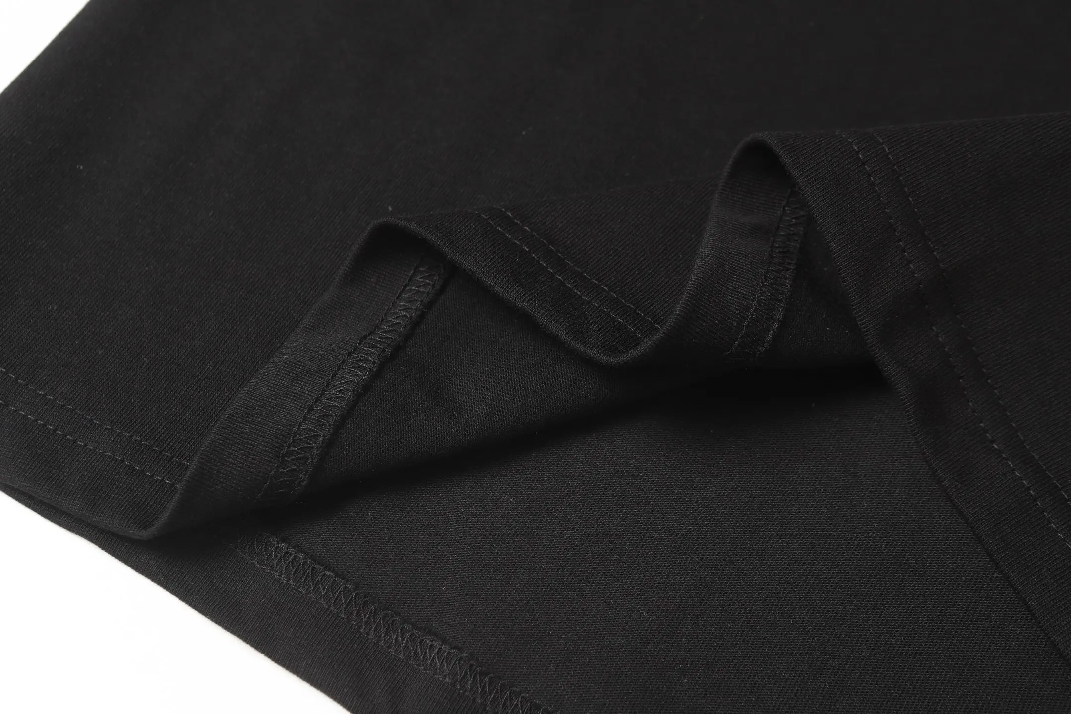 Leather Cross Patch Oversized T-Shirt D10013655 — view 9