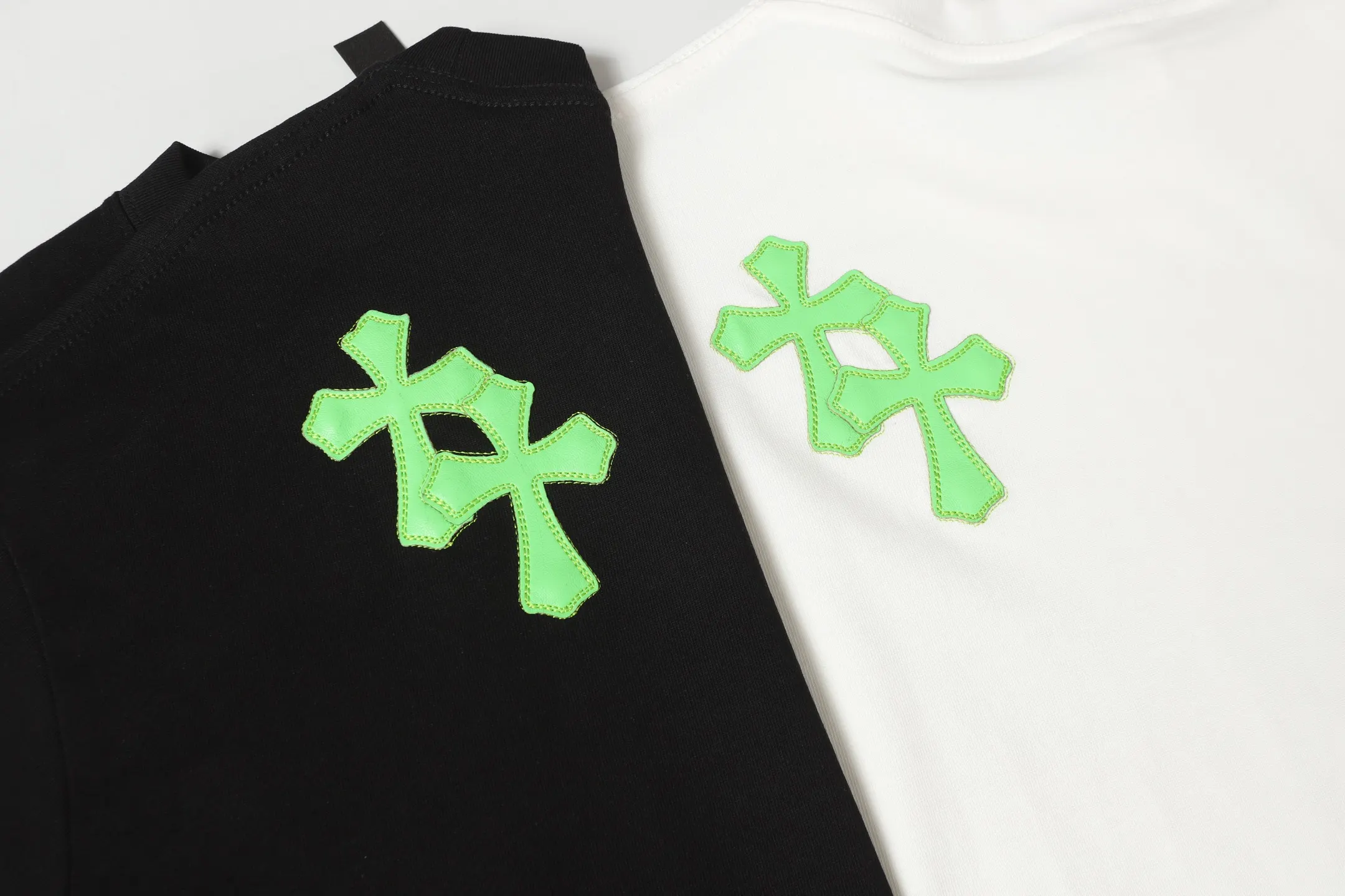 Cross Patch Oversized Cotton T-Shirt D10013656 — view 6