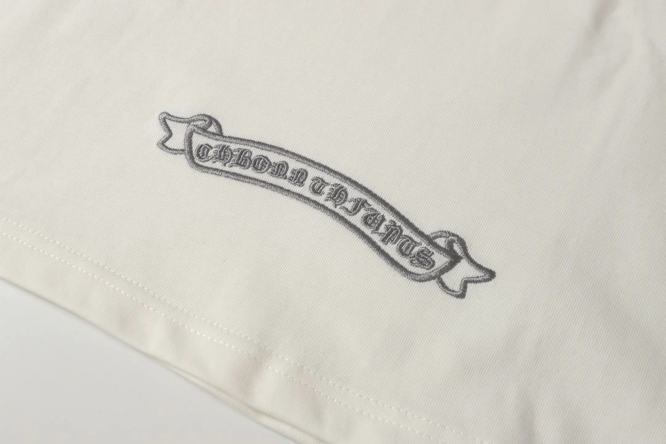 Horseshoe Logo Graphic Cotton T-Shirt D10013638 — view 9